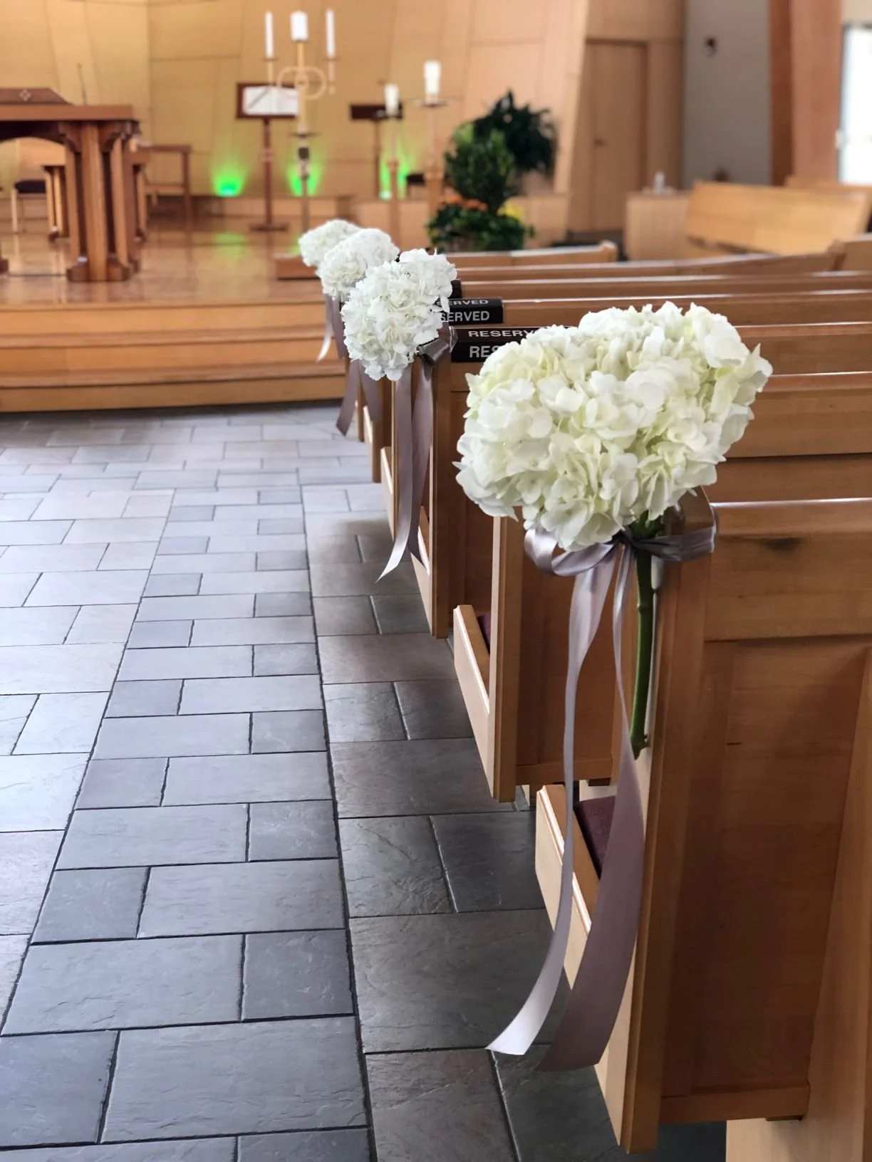 Hydrangea Satin Pew Decor Sm.JPG