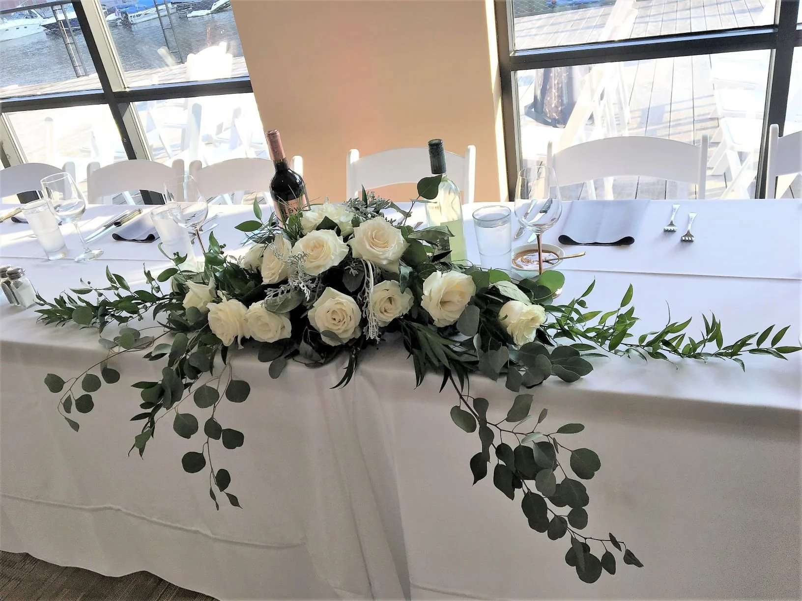 white head table cpiece sm.JPG