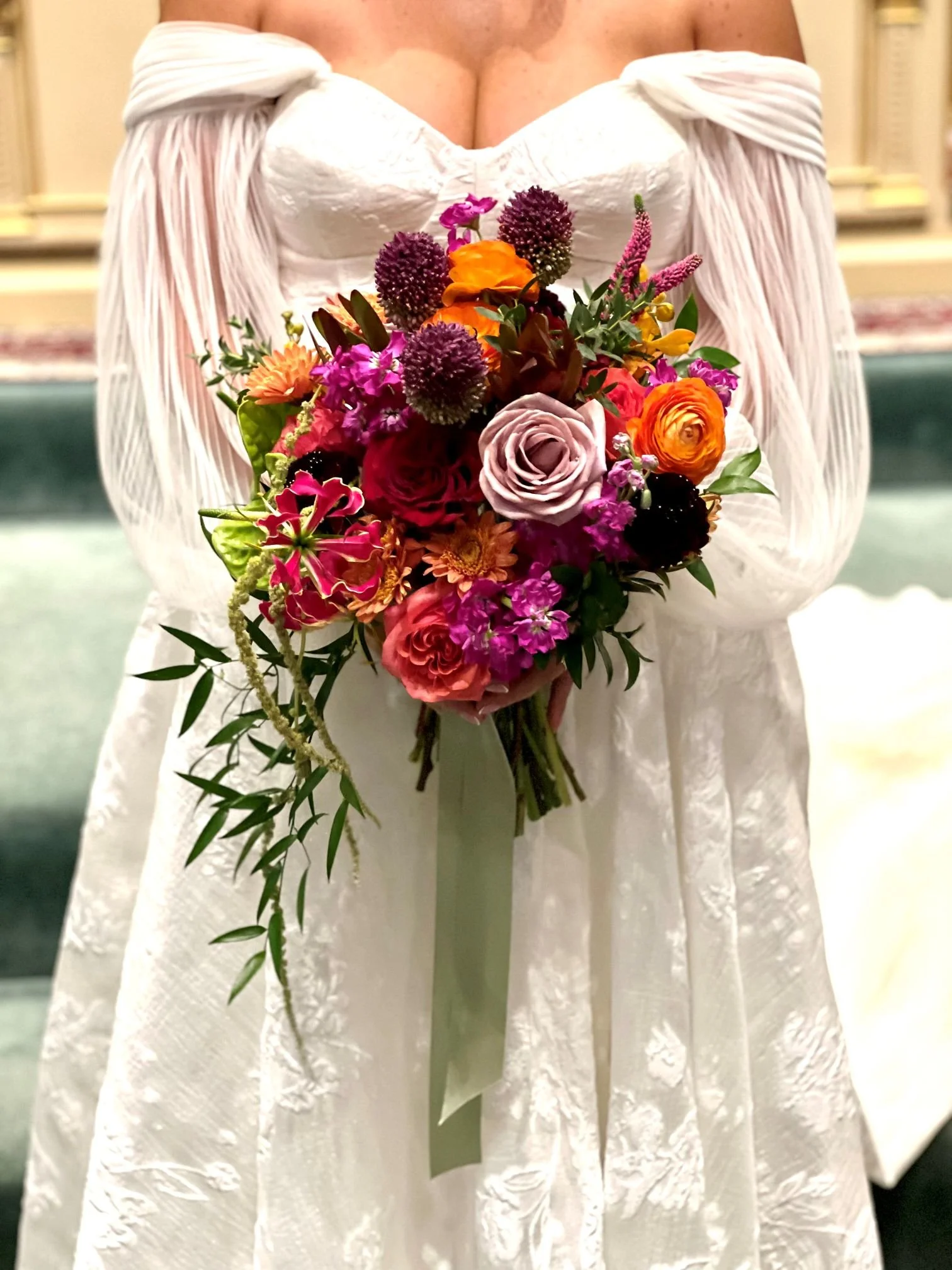 Bridal alium anthurium .jpg