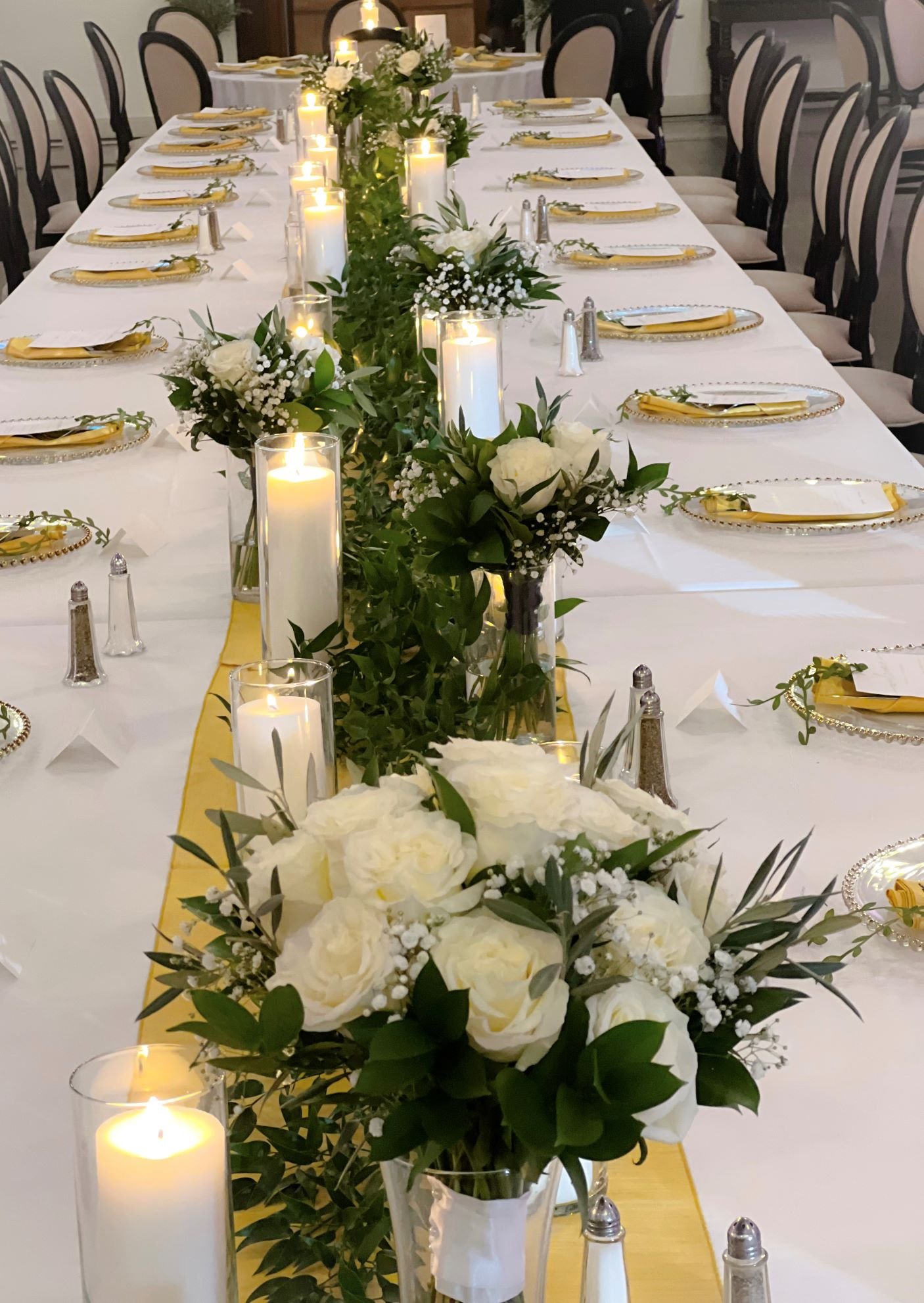 Head table ruscus bridal party bouquets.jpg