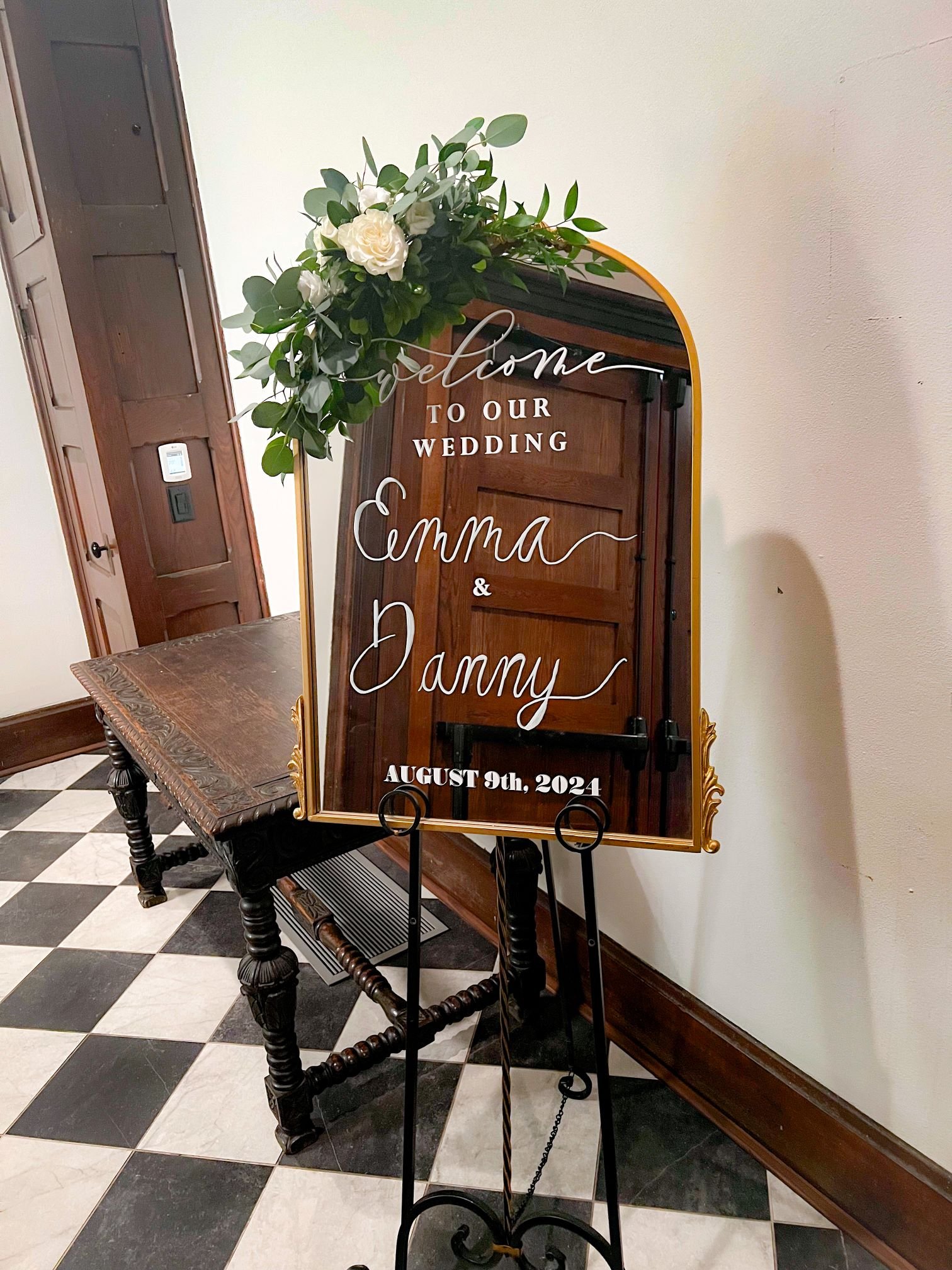 Welcome sign top design.jpg