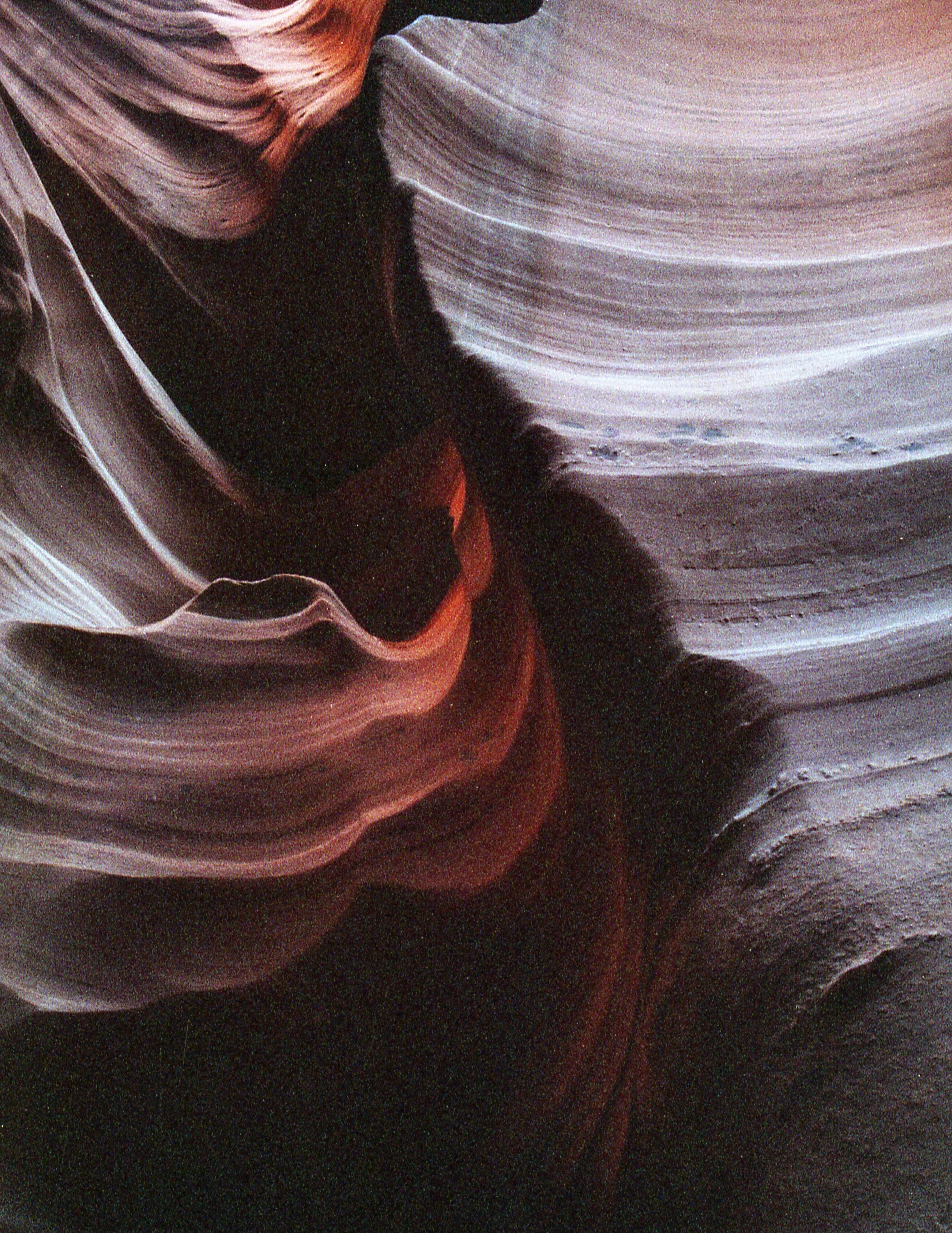 001-R00093-35-24-1-2 Antelope Canyon 2016 copy.jpg