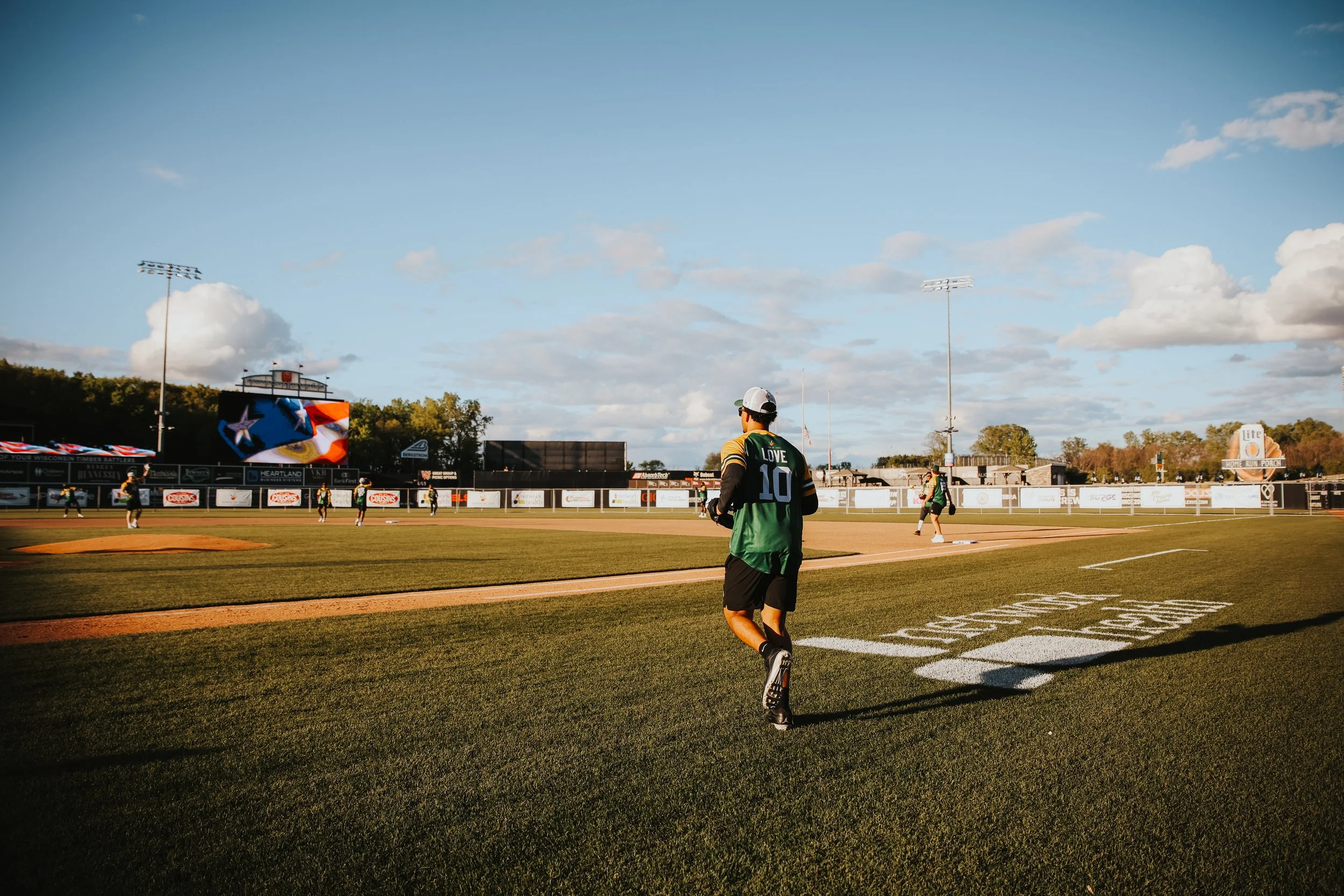 gbcharitysoftballgame2025-305.jpg