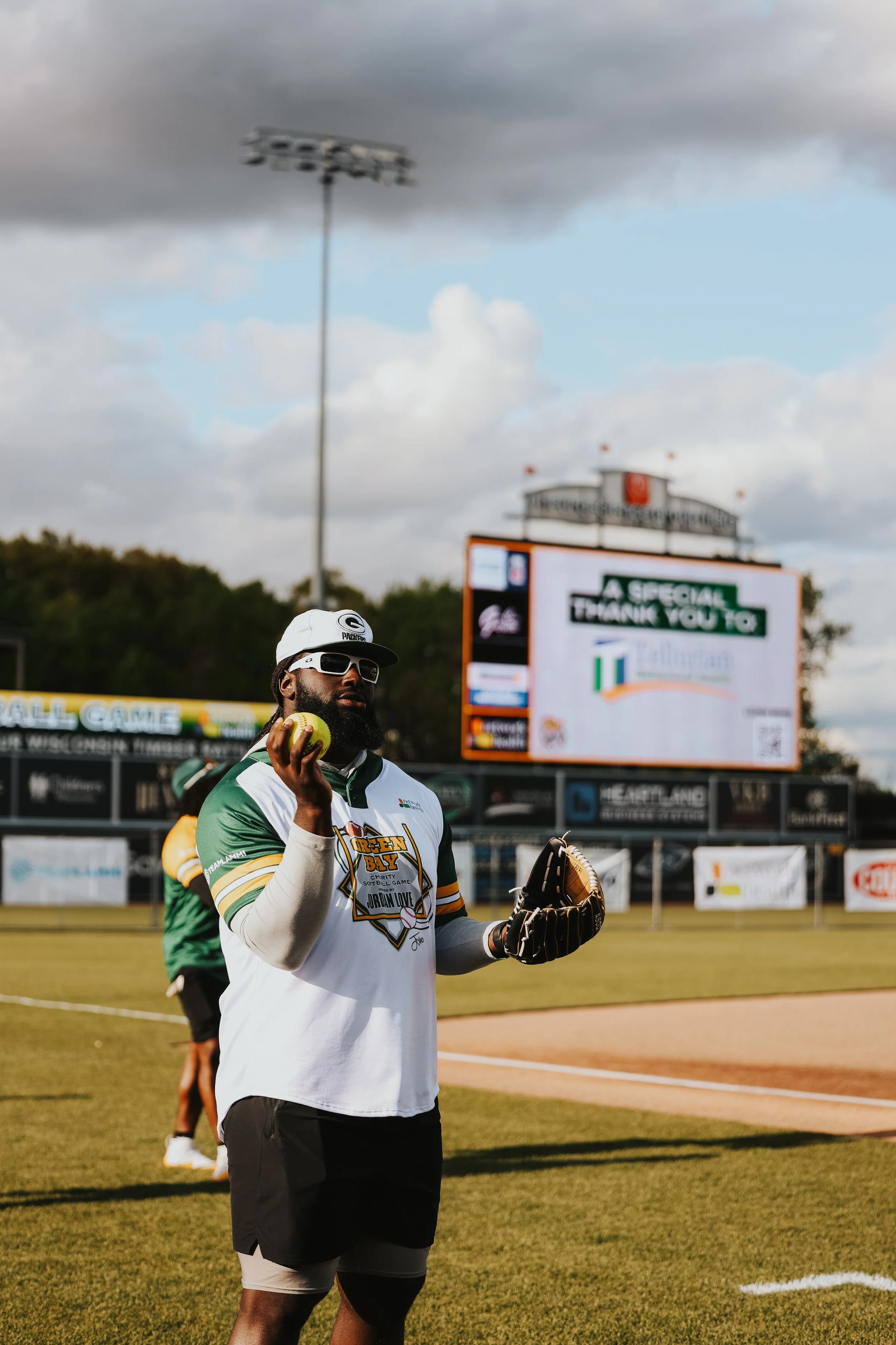gbcharitysoftballgame2025-138.jpg