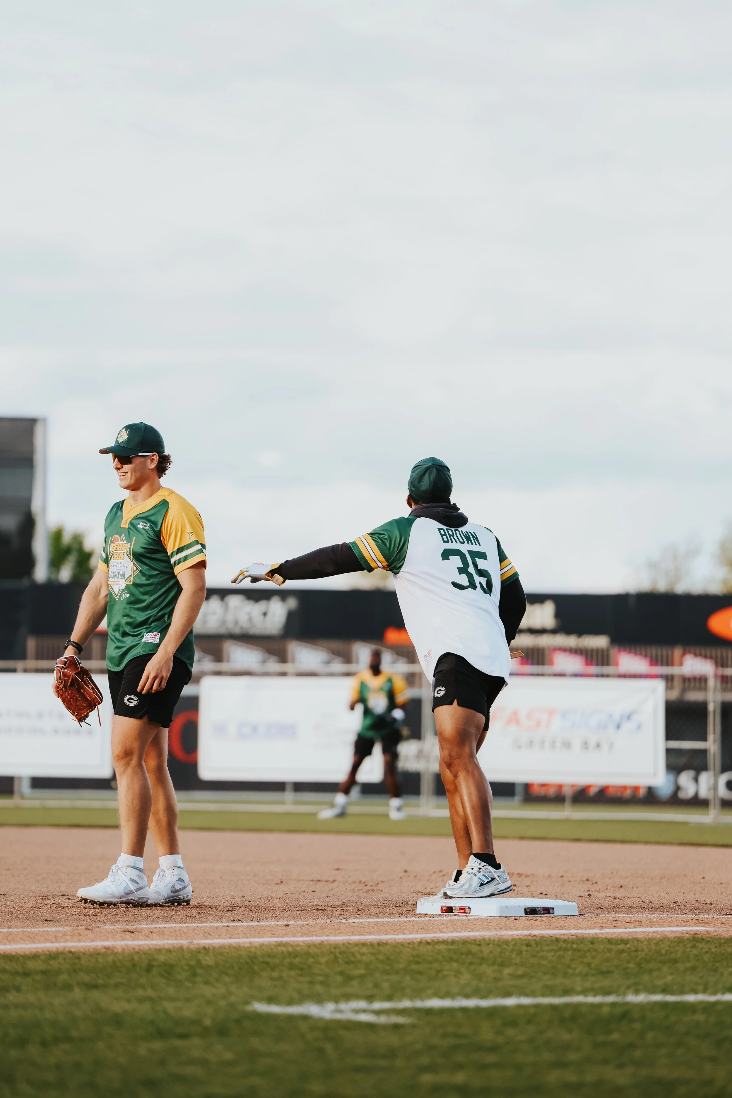 gbcharitysoftballgame2025-327.jpg