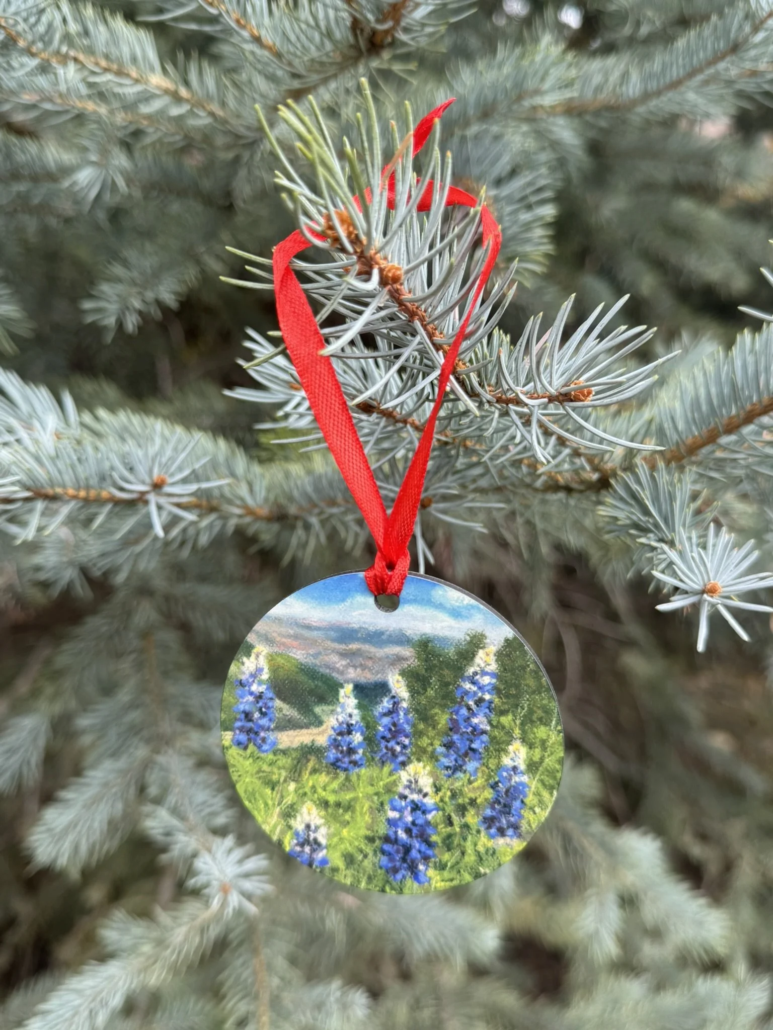 Lupine wooden ornament