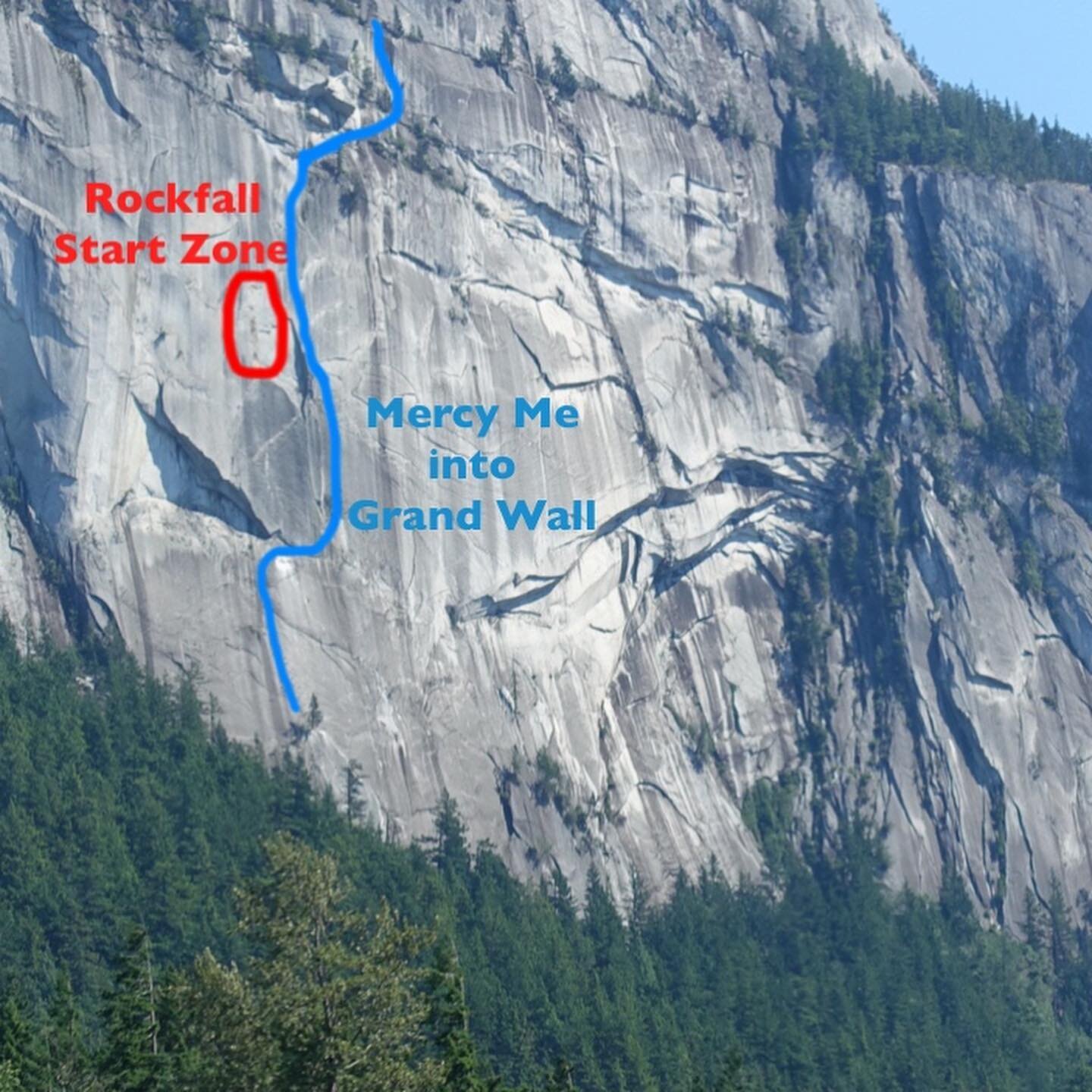 Grand Wall rockfall
Today at around 3pm there was a large rock fall near the Split Pillar pitch of the classic Grand Wall (5.11). A very large flake about 20m left of the top of the Split Pillar tumbled down the wall directly through the traverse to 