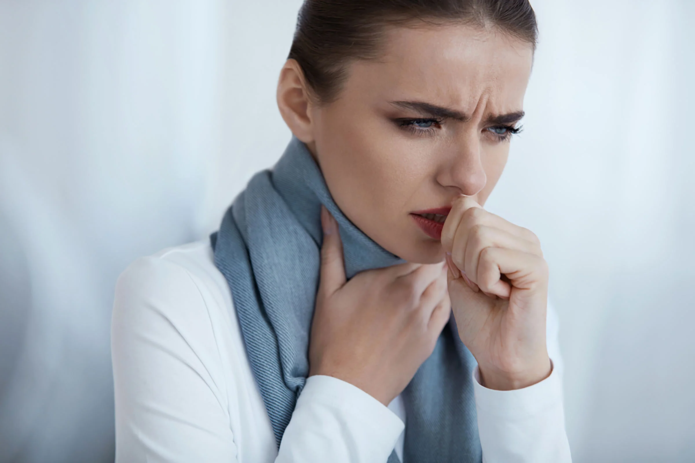 03_cough_Signs-Your-Heartburn-is-Actually-Allergies_597400652_puhhha.jpg