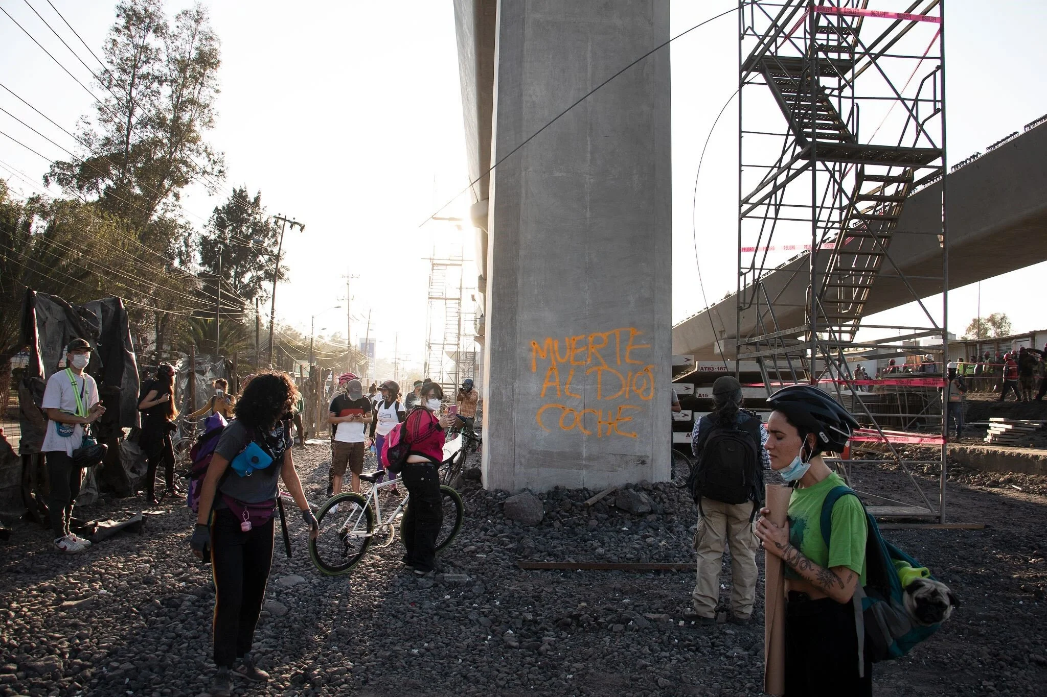 Pobladores originarios de Xochimilco y Activistas en protesta por la defensa del humedal #YoProtejoElHumedal en Ciudad de México.