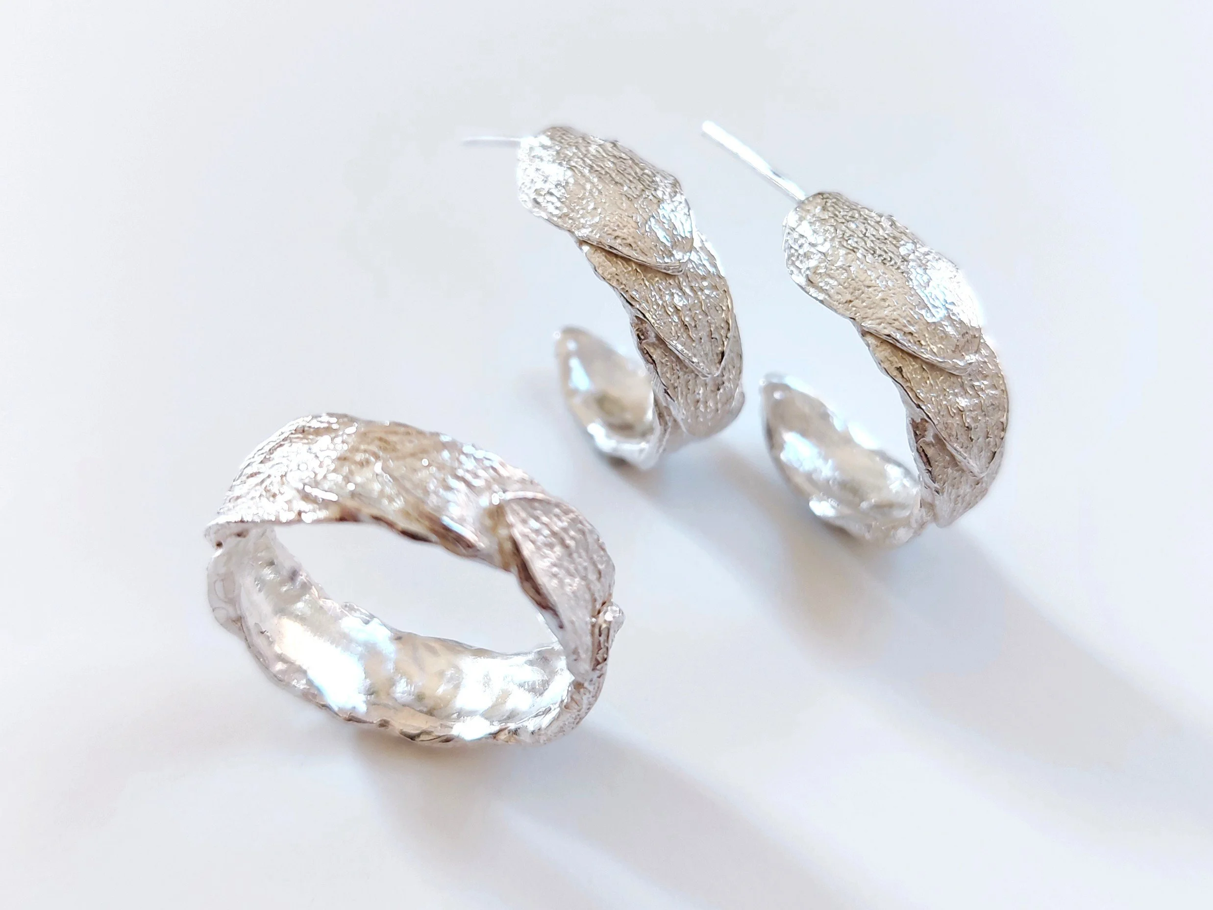 ORECCHINI E ANELLO 1 .jpg