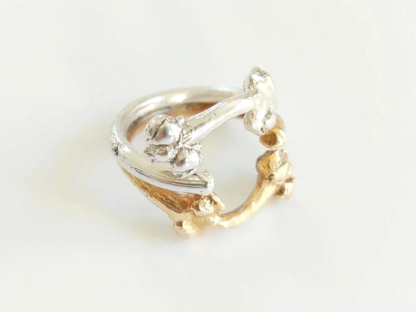 Mytreembrace ring