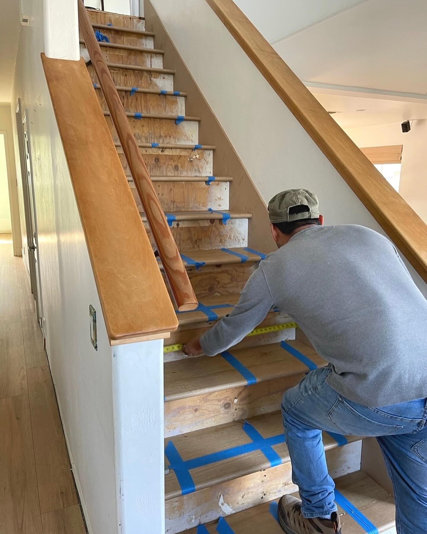 swipe to bring these stairs to life ⏭️ using our laguna quietude tile ✨