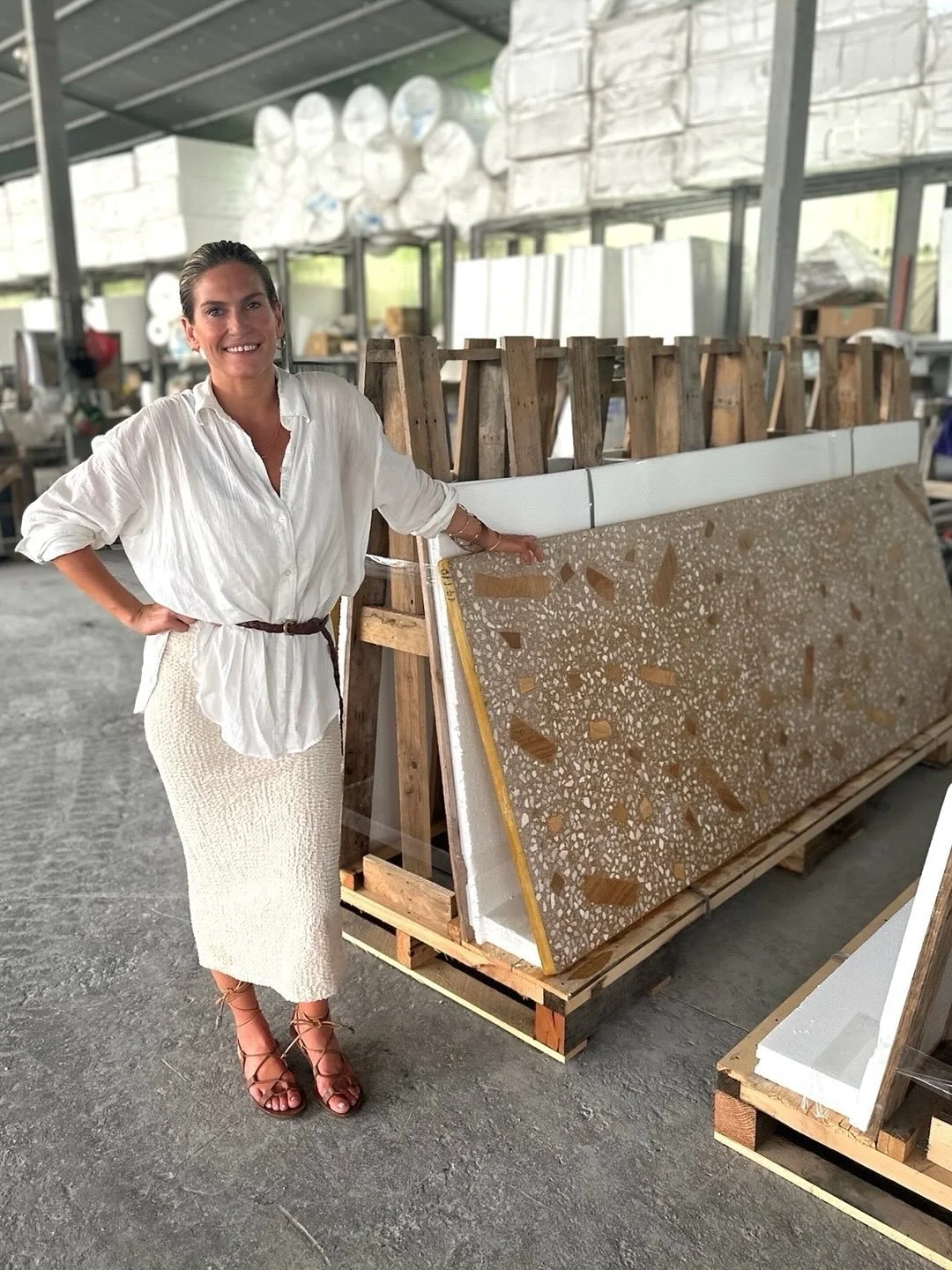 meet GIA 🍯 //
⠀⠀⠀⠀⠀⠀⠀⠀⠀
〰️ 1/4 of our collaboration with @nightpalm, this gorgeous honey tone terrazzo features XL slice aggregate throughout 🏵️ 
⠀⠀⠀⠀⠀⠀⠀⠀⠀
〰️ available as countertop slabs, tile, pavers, and tabletops 💫