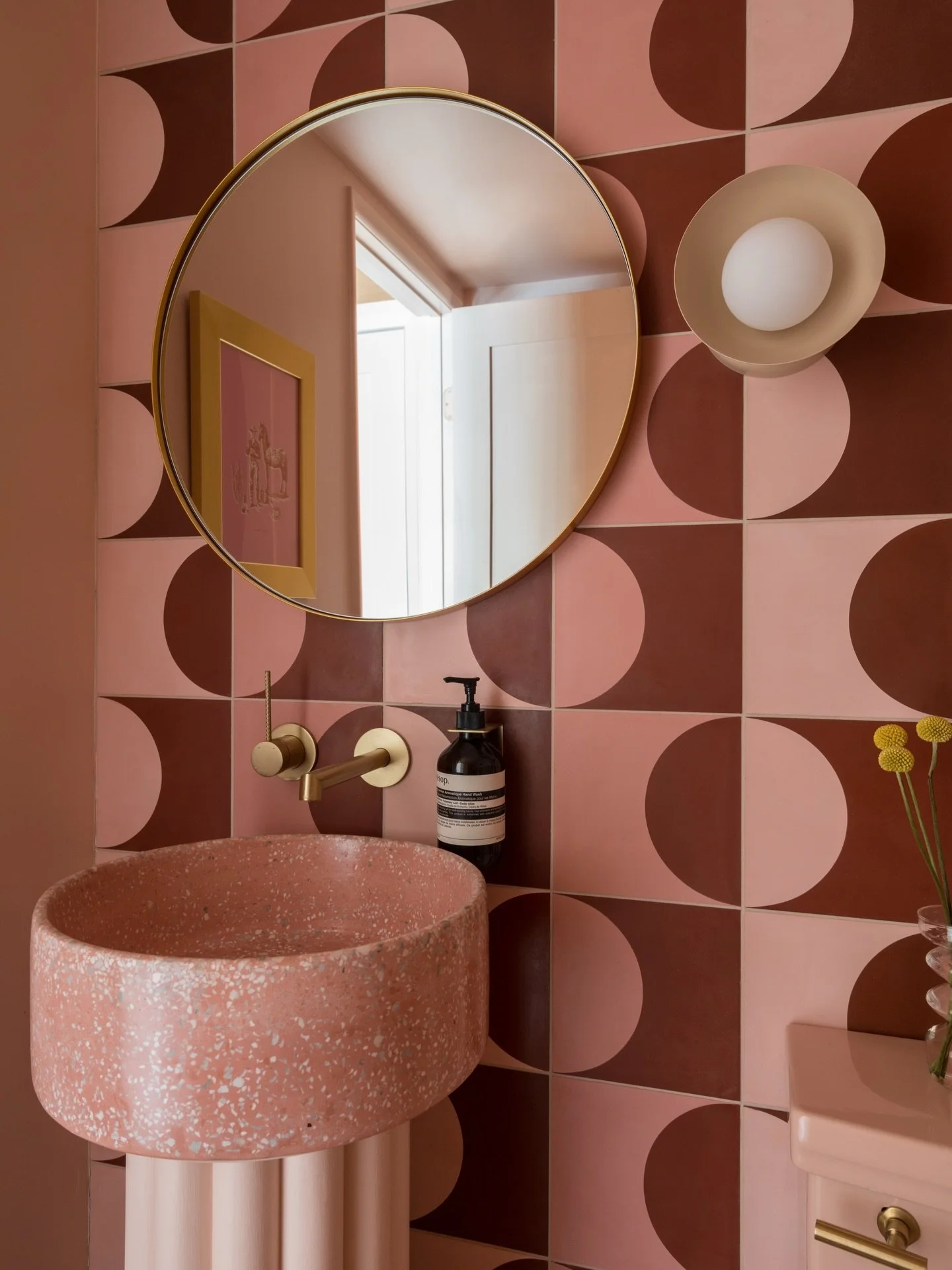 2025, wrapped //

more color. more scale. more collaboration.

this year was about refining what we do best - american-made terrazzo + concrete finishes designed to live beautifully, indoors and out.

thank you to our community for building with us!
