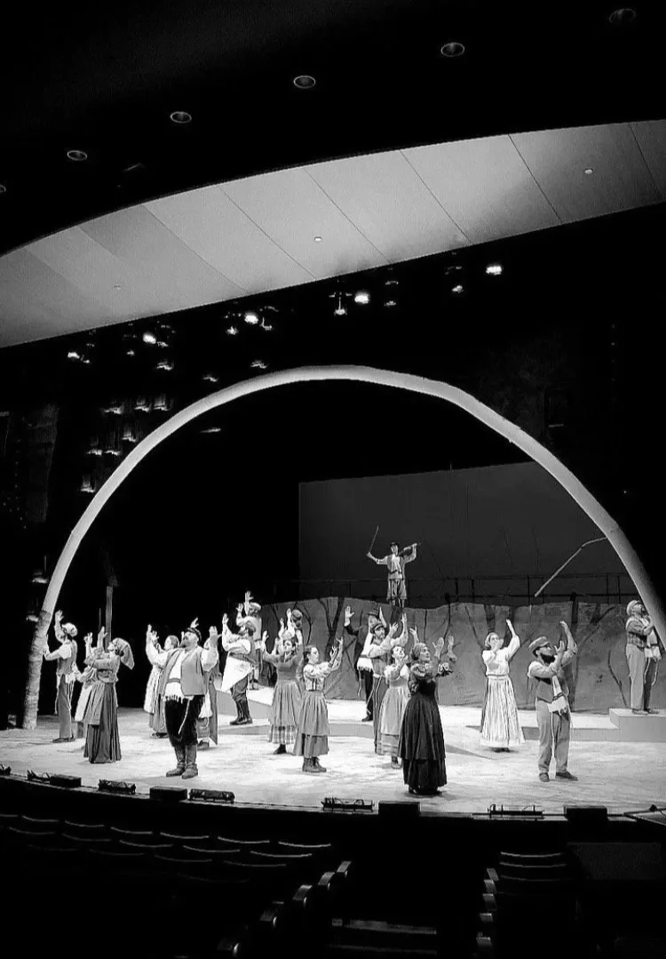 MARA+JILL+HERMAN+I+FIDDLER+ON+THE+ROOF+I+FRUMA-SARAH+I+A.D.+PLAYERS+%40+THE+GEORGE+THEATER6.jpg.webp
