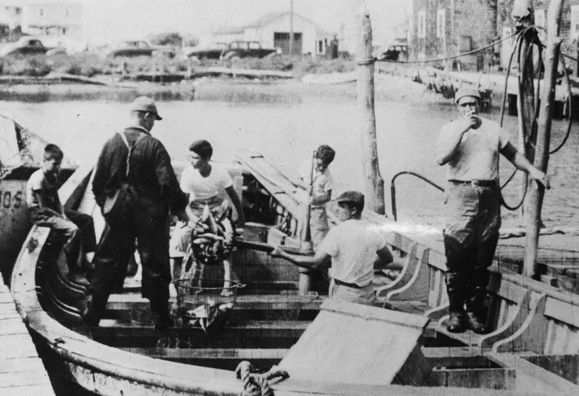 Courtesy of the Sea Isle City Historical Museum. La Rosa Pounds, son Joe standing on port side. 