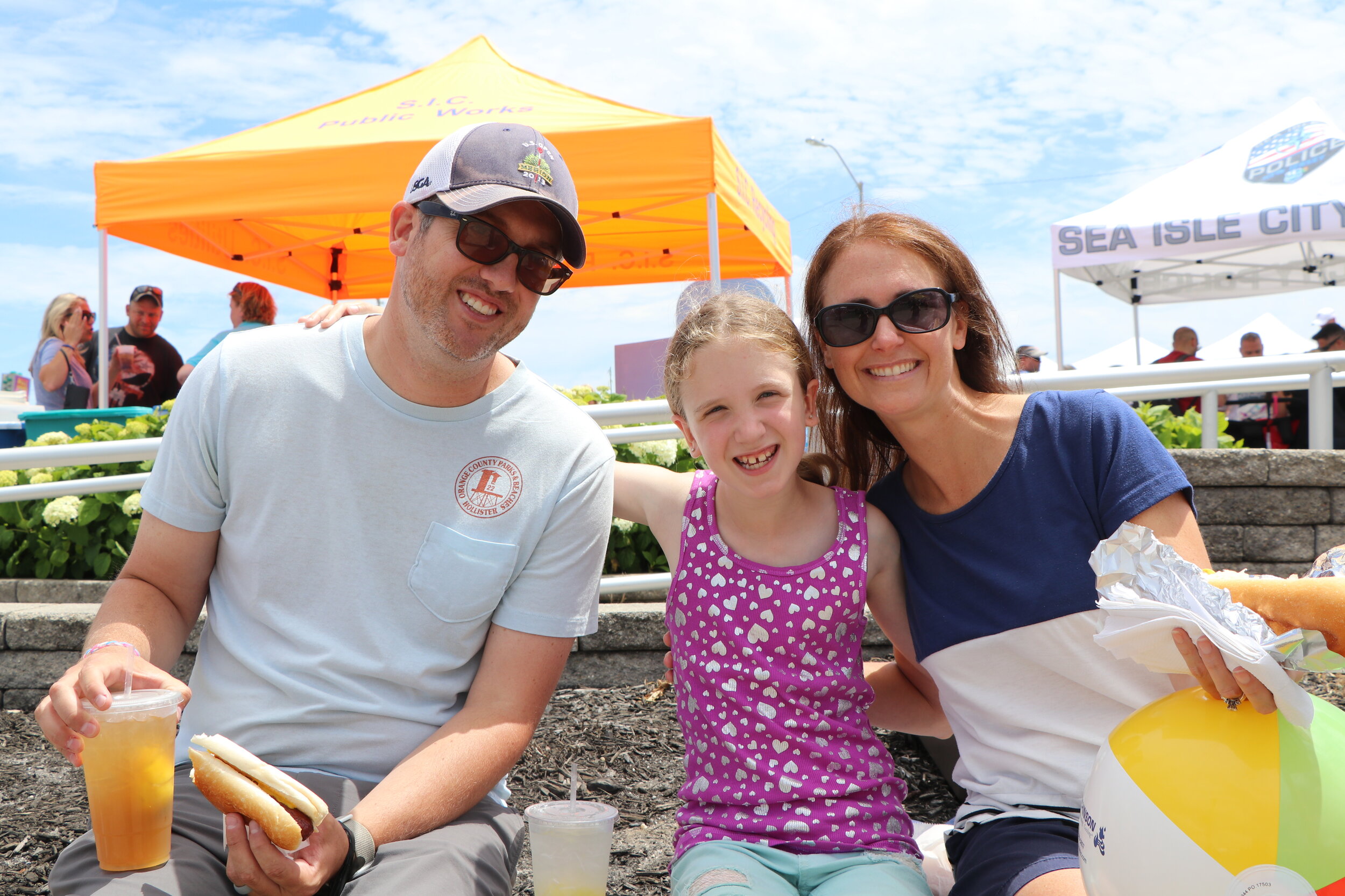 Tim, Hailey and Nicole Callahan at Skimmer Festival.
