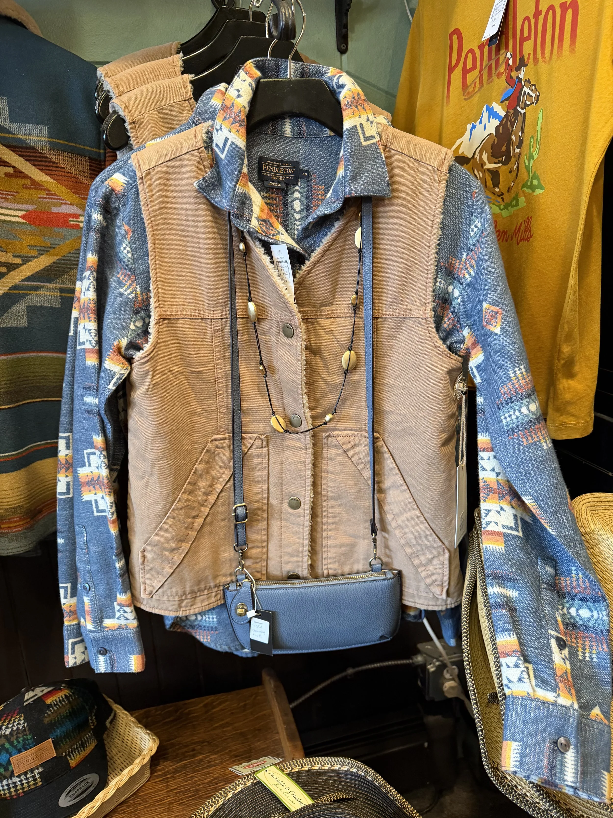 Dylan Vest - Tan