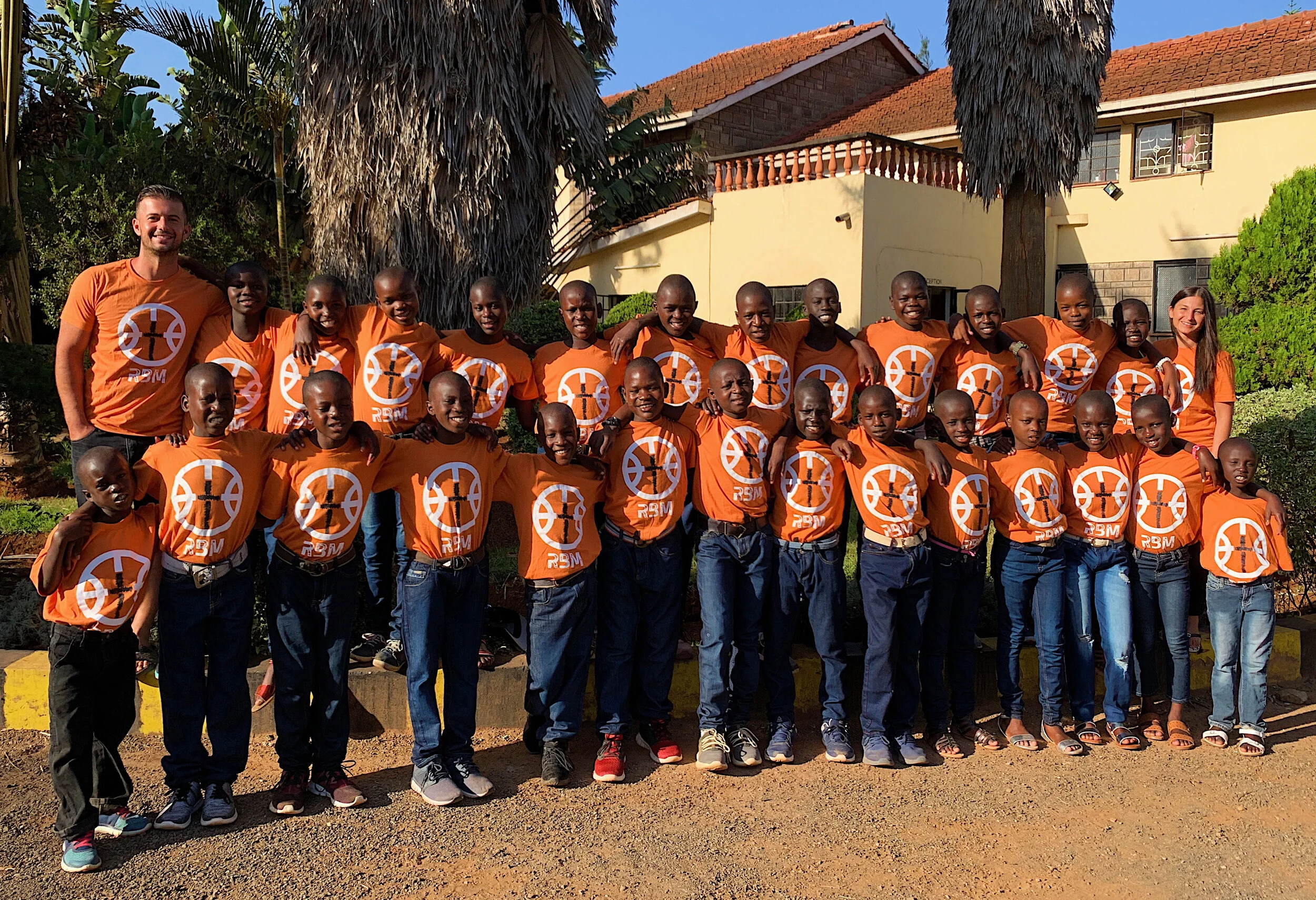 Kenya kids group crop.jpg