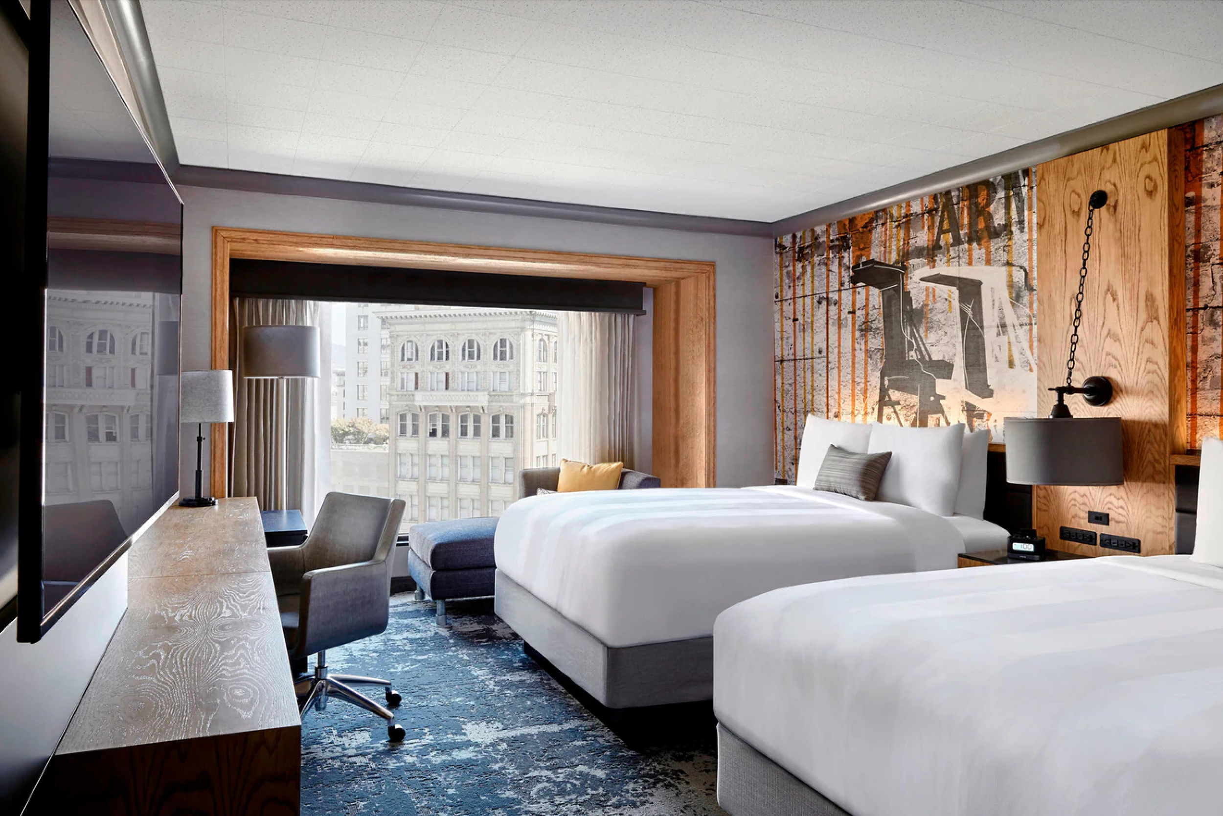 2026 Marriott Oakland City Center Guest Room 2.png