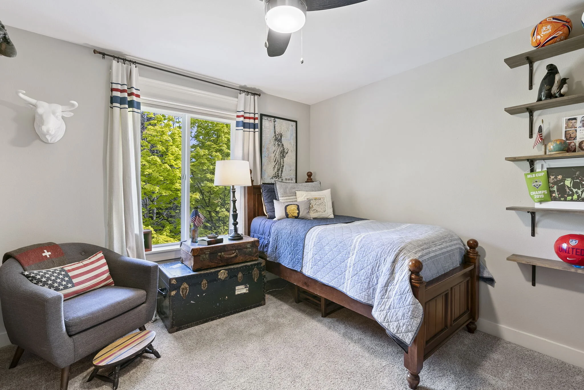 23-web-or-mls-7303 44th St NW157.jpg