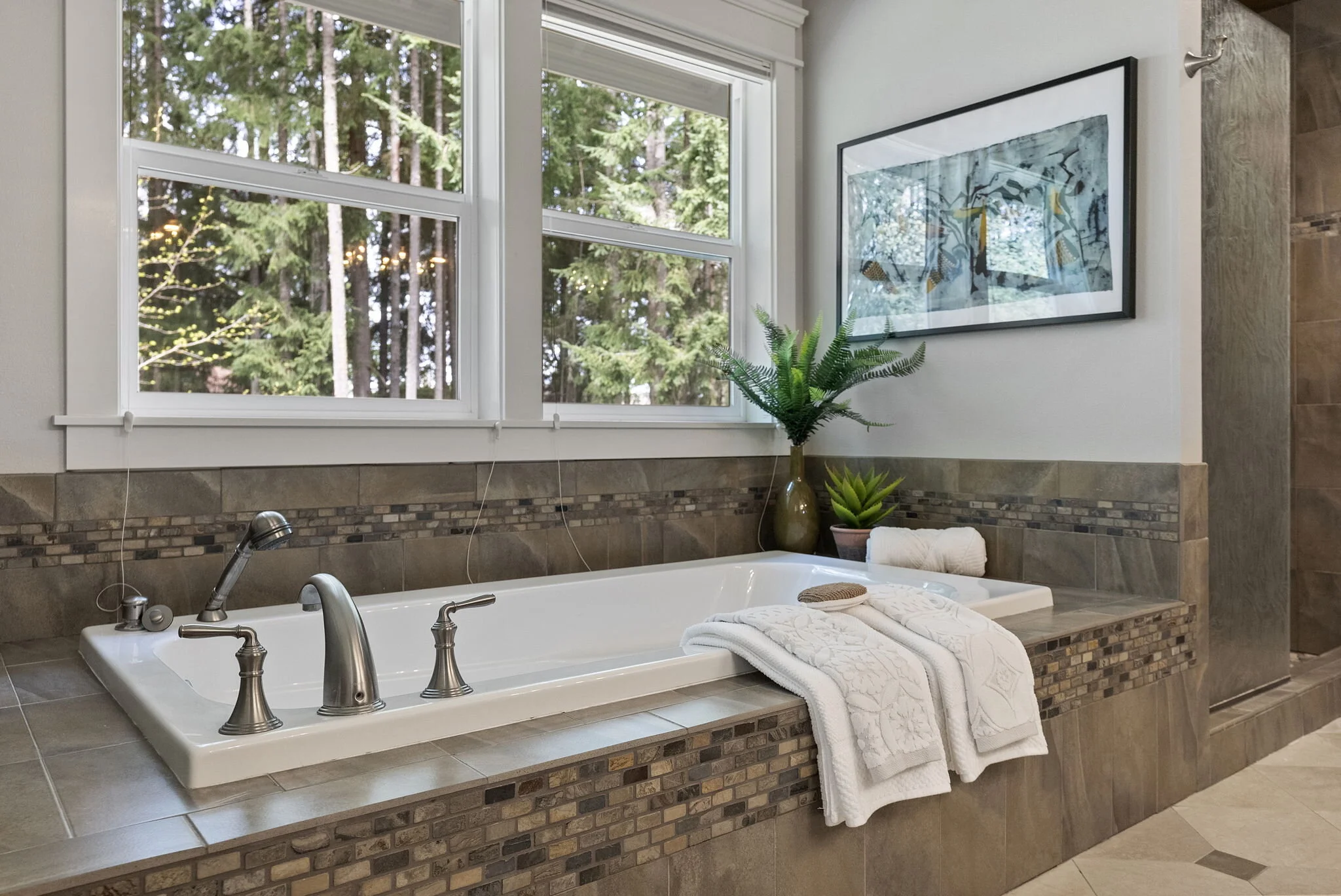 29-web-or-mls-7303 44th St NW187.jpg