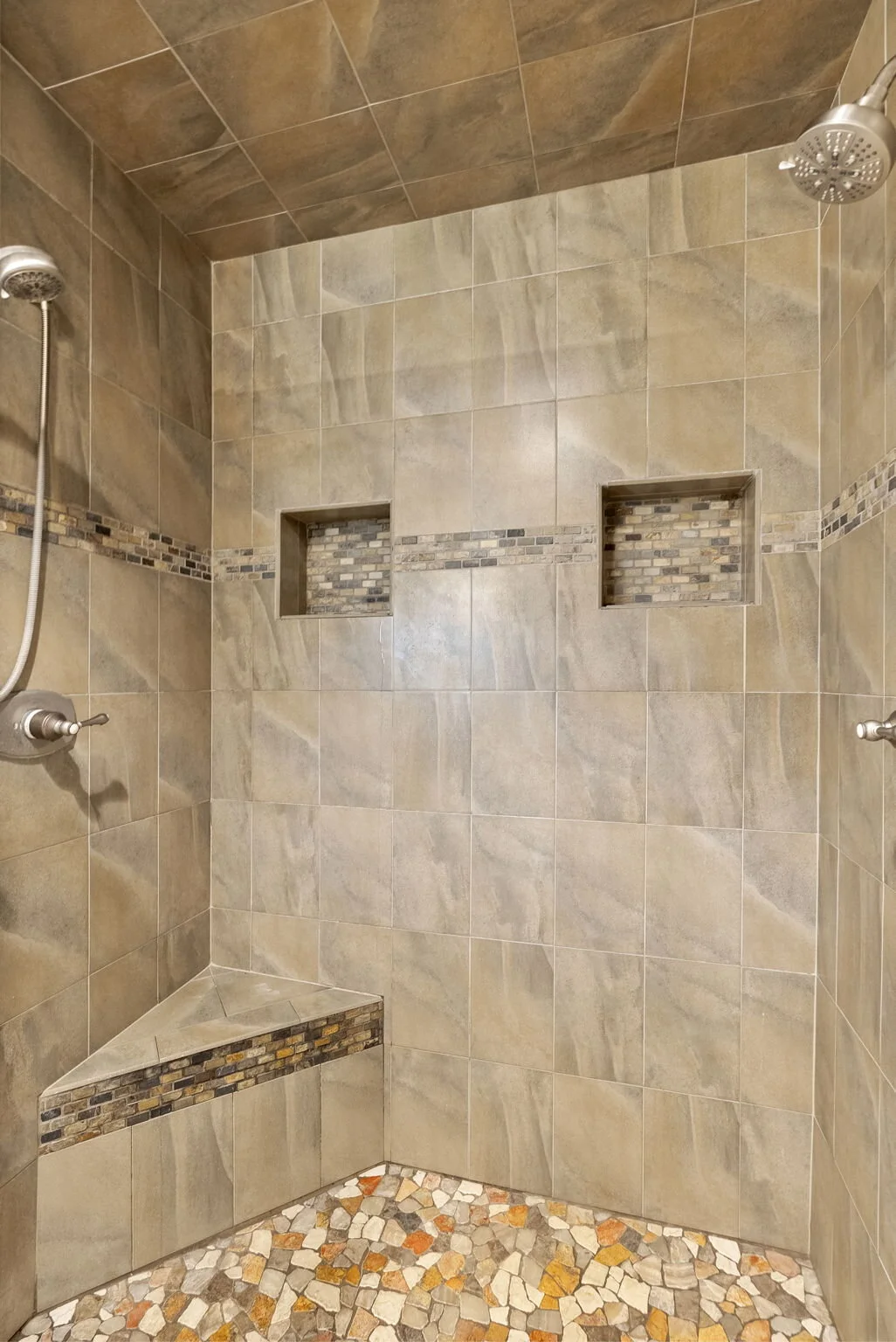 31-web-or-mls-7303 44th St NW197.jpg