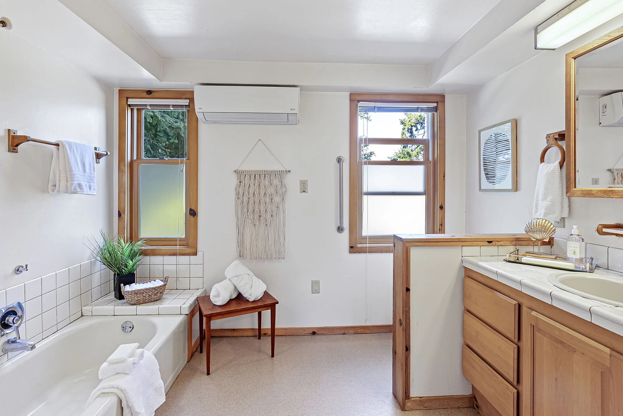 31-web-or-mls-18918 82nd st ct NW167.jpg