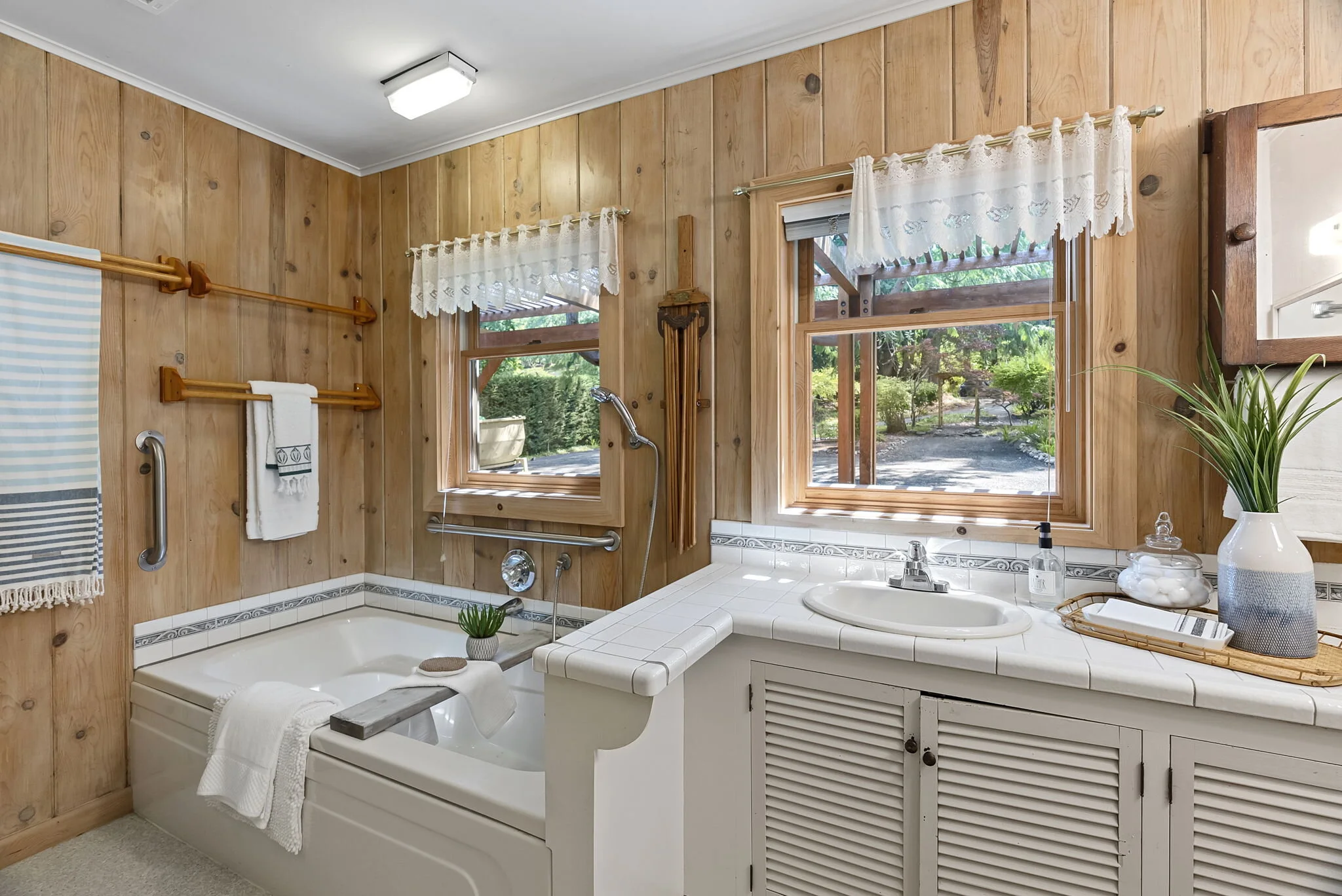 46-web-or-mls-18918 82nd st ct NW242.jpg