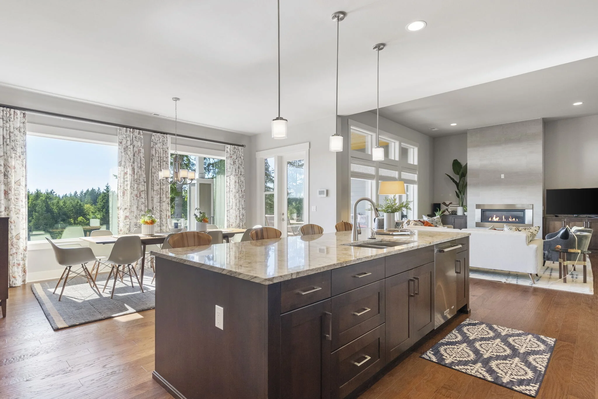 8-web-or-mls-13712 Whispering Pine182.jpg
