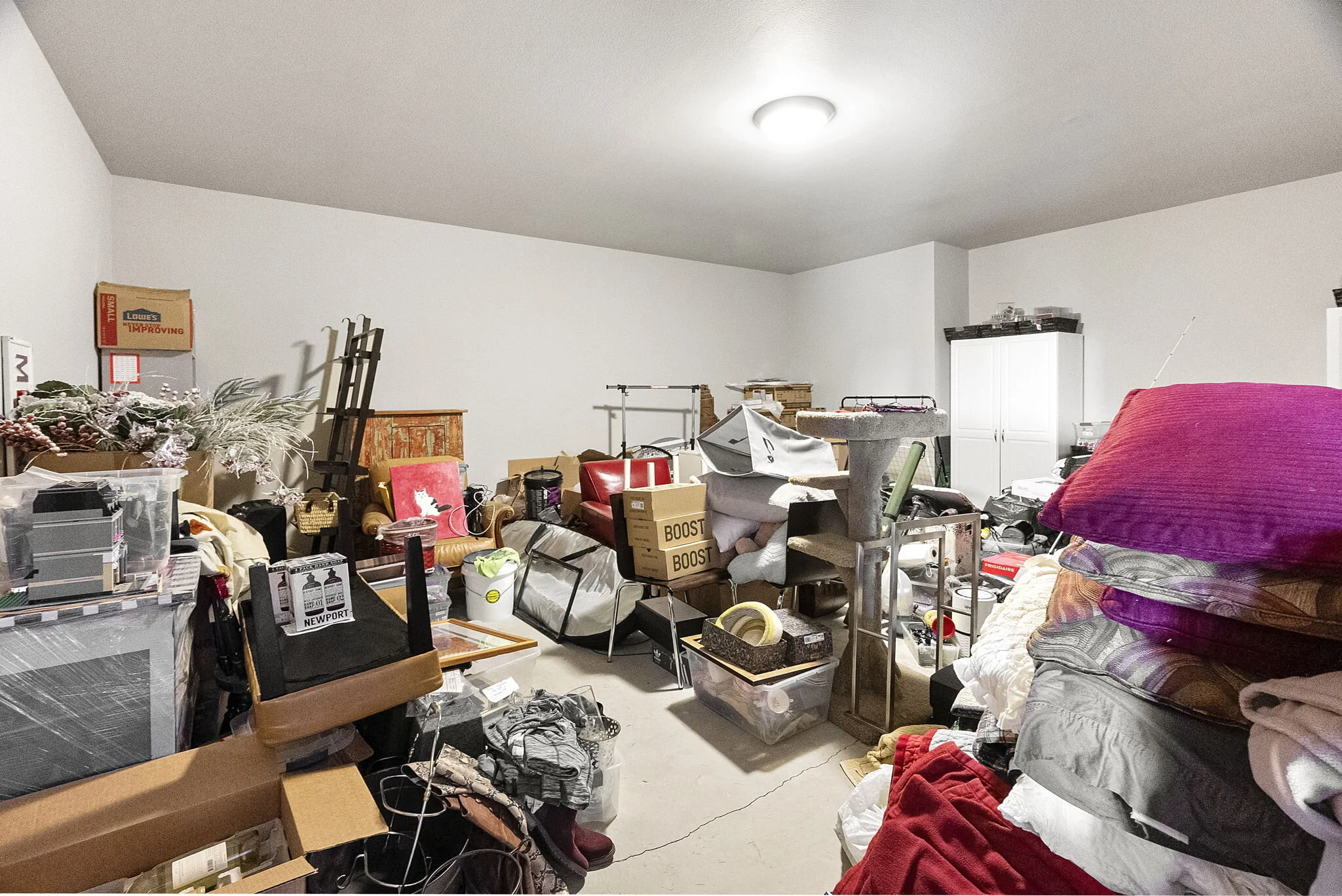 22-web-or-mls-13712 Whispering Pine038.jpg