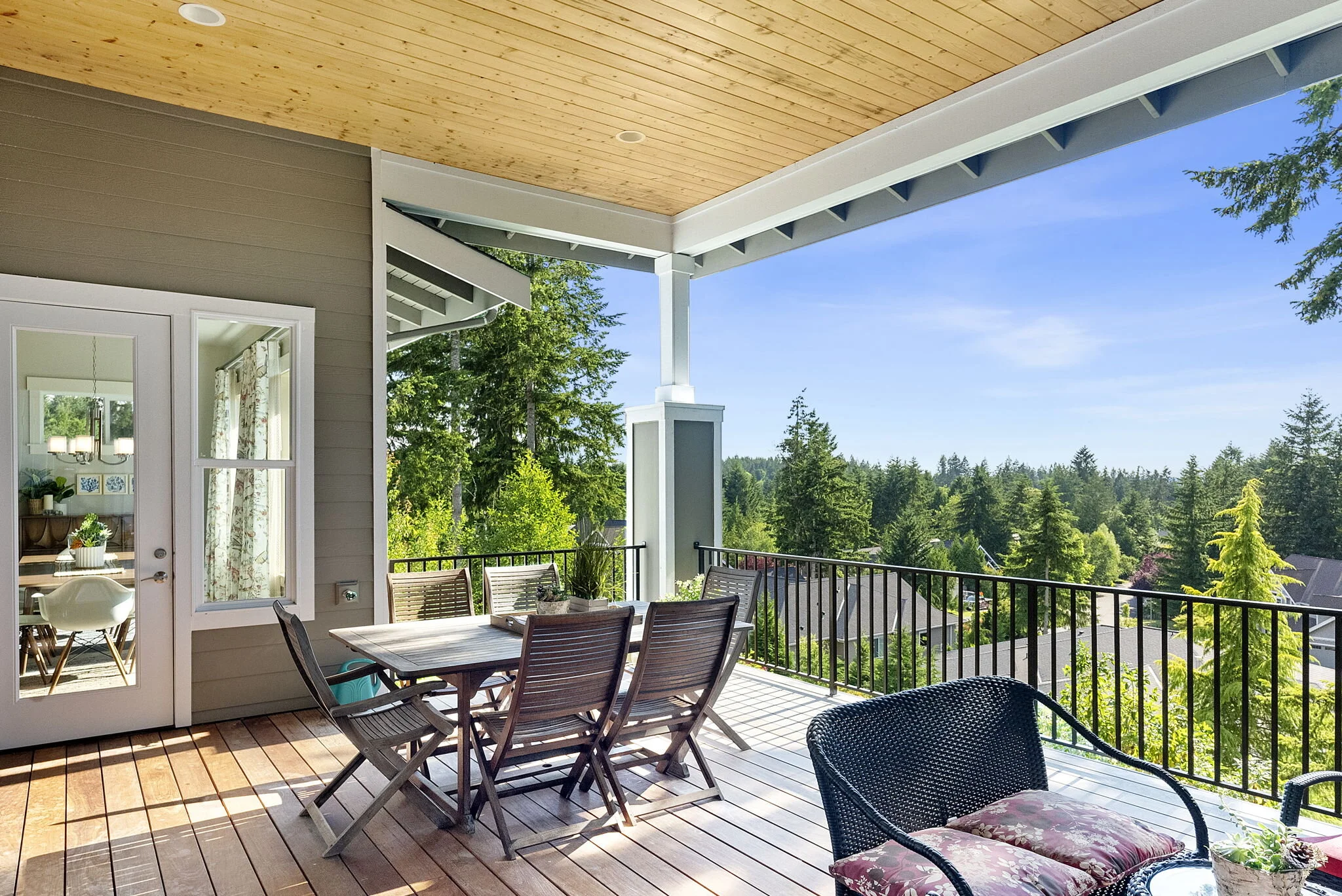 34-web-or-mls-13712 Whispering Pine092.jpg