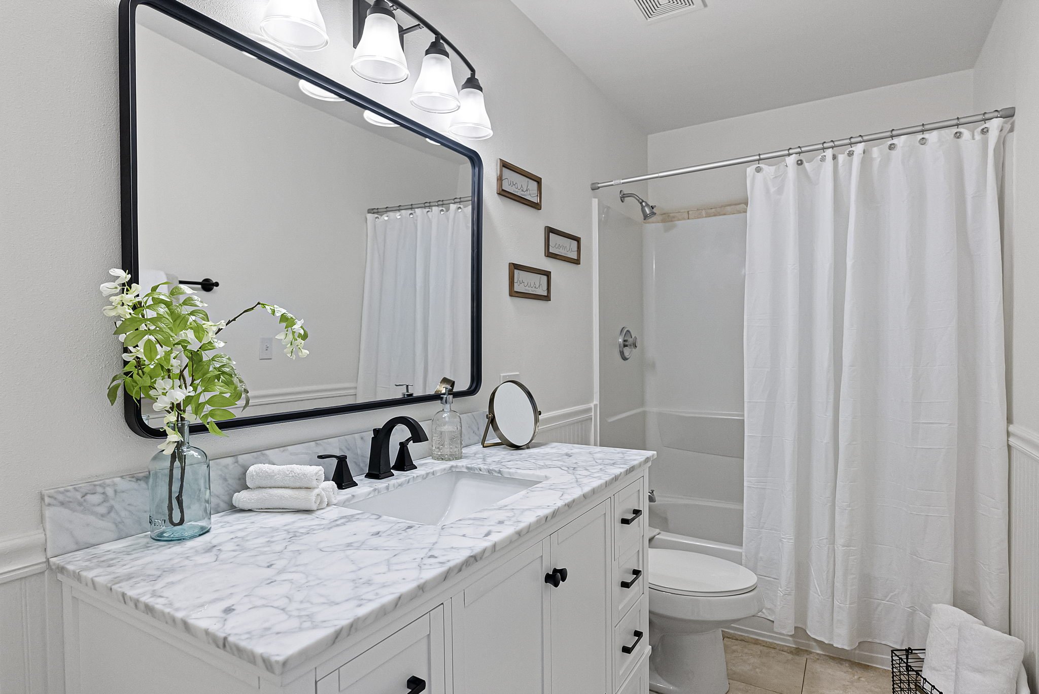 13-web-or-mls-6039-sandpiper-ct.jpg