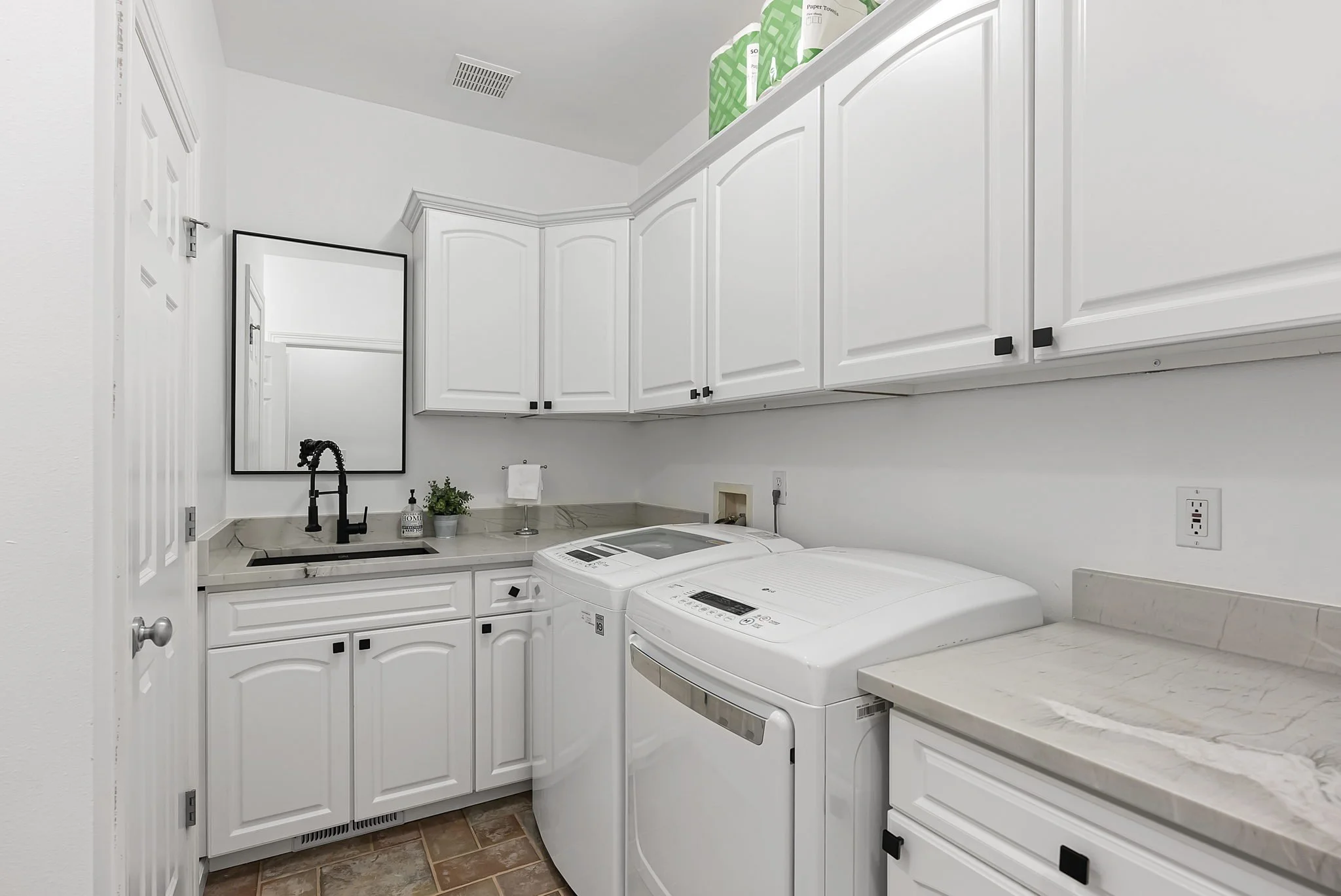 33-web-or-mls-4709-131st-st-ct-nw.jpg