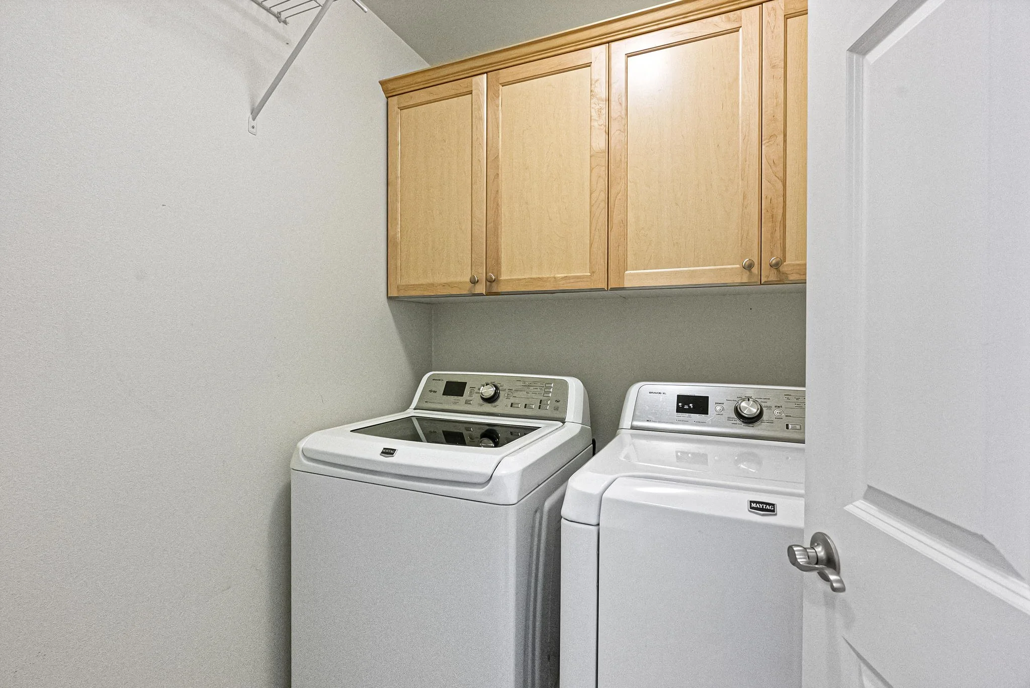 19-web-or-mls-3815-125th-st-nw.jpg