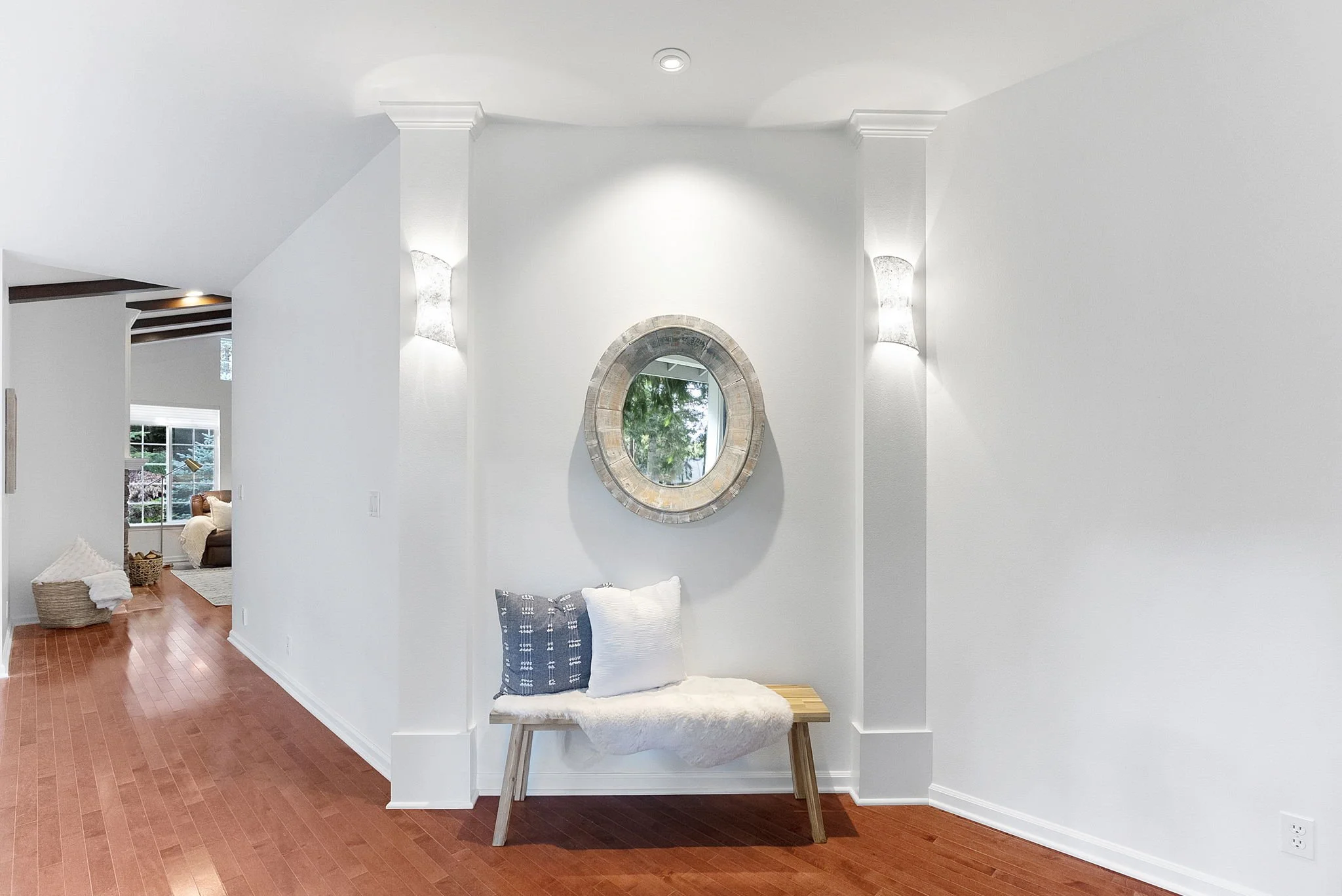 8-web-or-mls-5232-w-old-stump-dr-nw.jpg