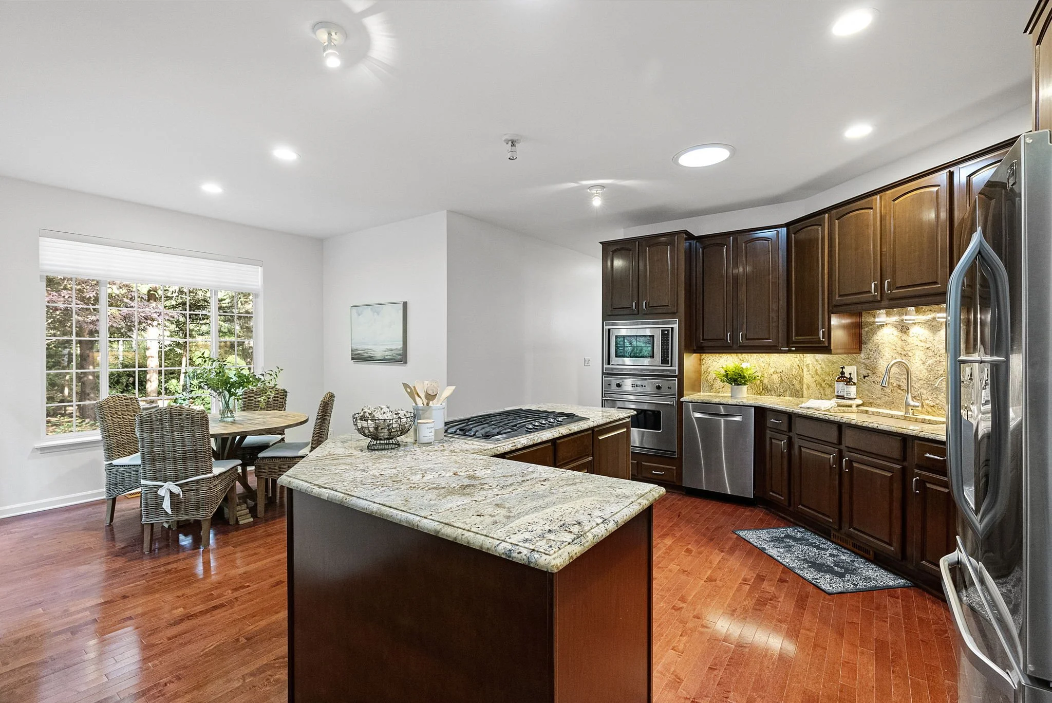 17-web-or-mls-5232-w-old-stump-dr-nw.jpg