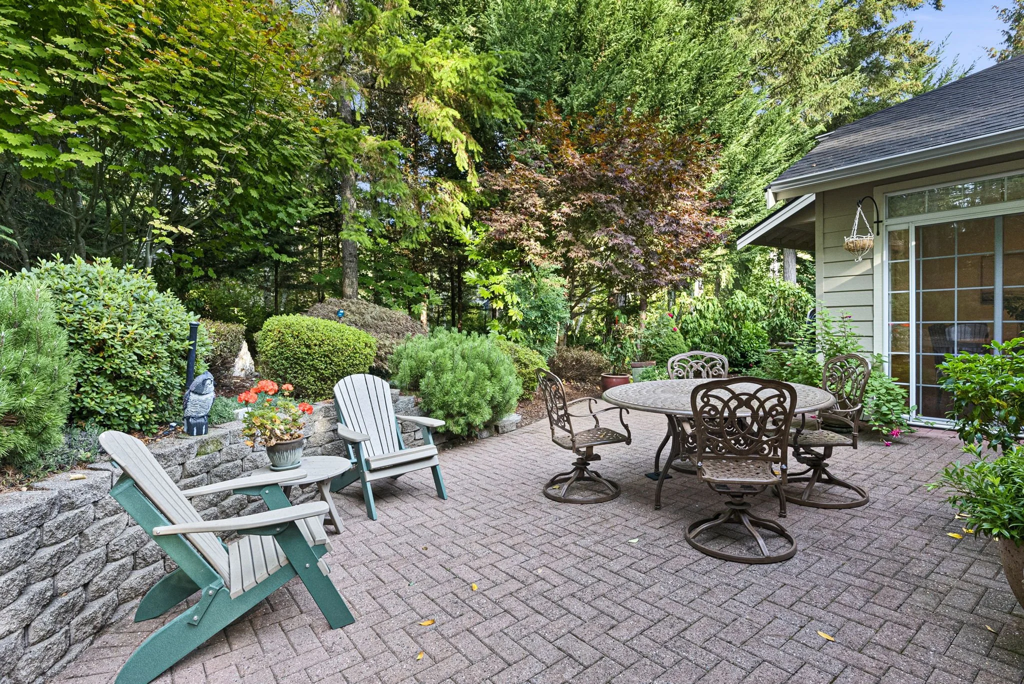 20-web-or-mls-5232-w-old-stump-dr-nw.jpg