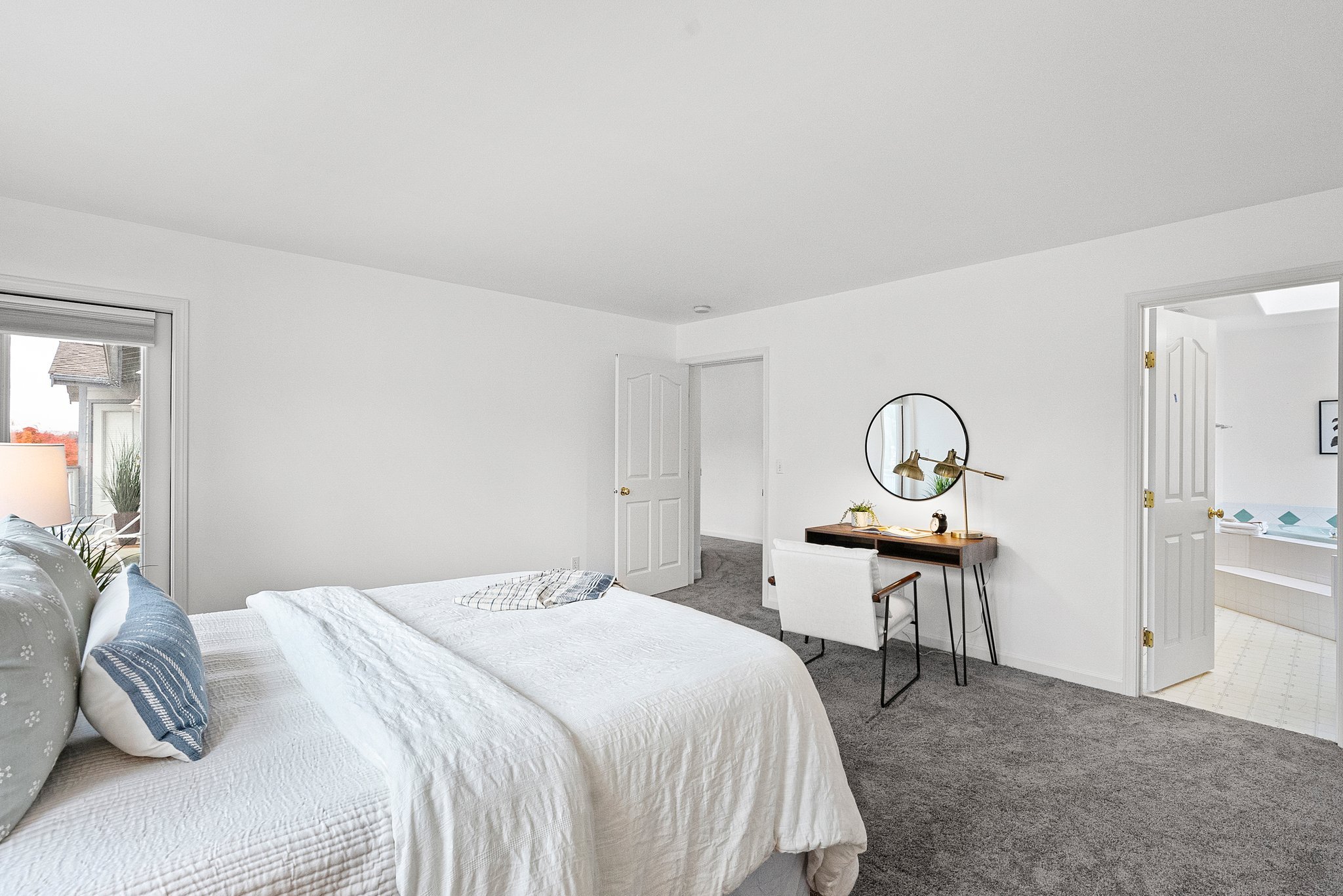 21-web-or-mls-6084-kingfisher-ct.jpg