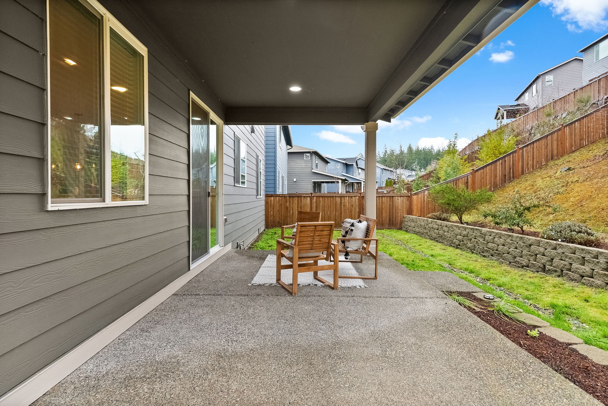 48-web-or-mls-J2G08122.jpg