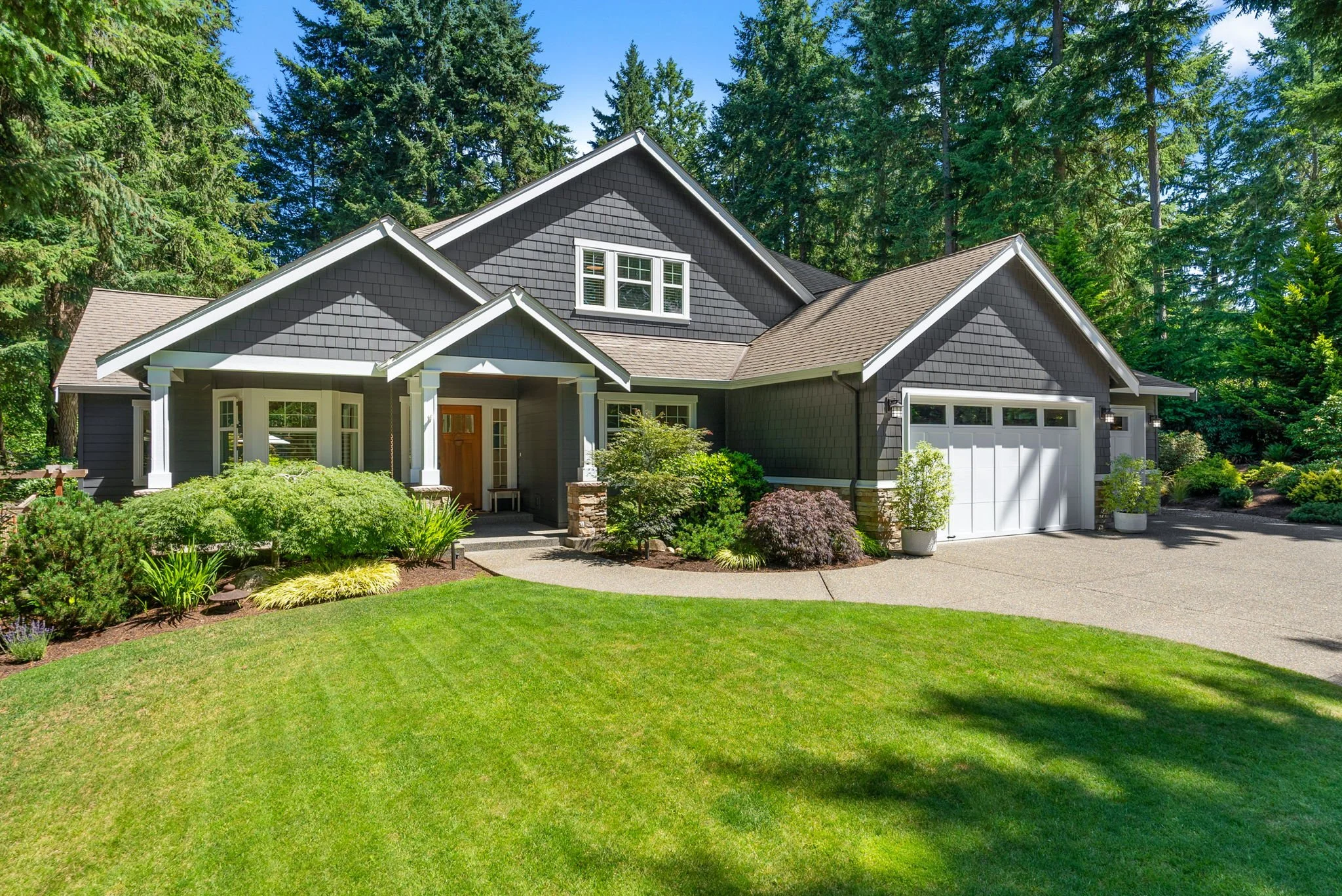 915 7th Ct, Fox Island, WA 98333 | $1,345,000