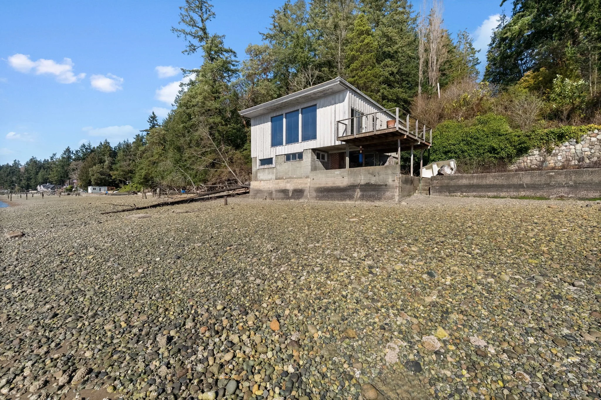 2622-E-Bay-Dr-NW-Wollochet-Bay-Waterfront-Estate21.jpg