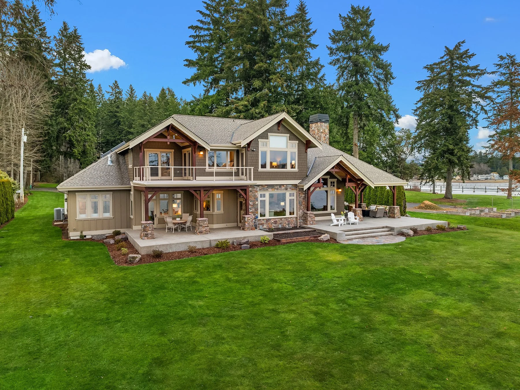 4193 NE North Shore Road Belfair WA6.jpg