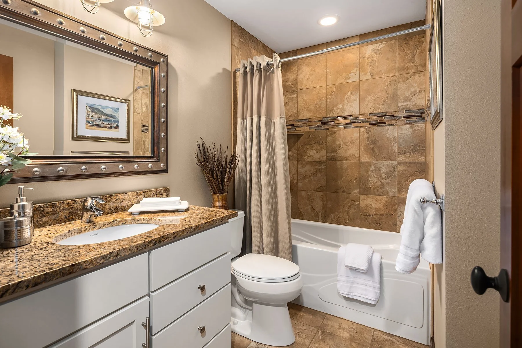 4193 NE North Shore Road Belfair WA30.jpg