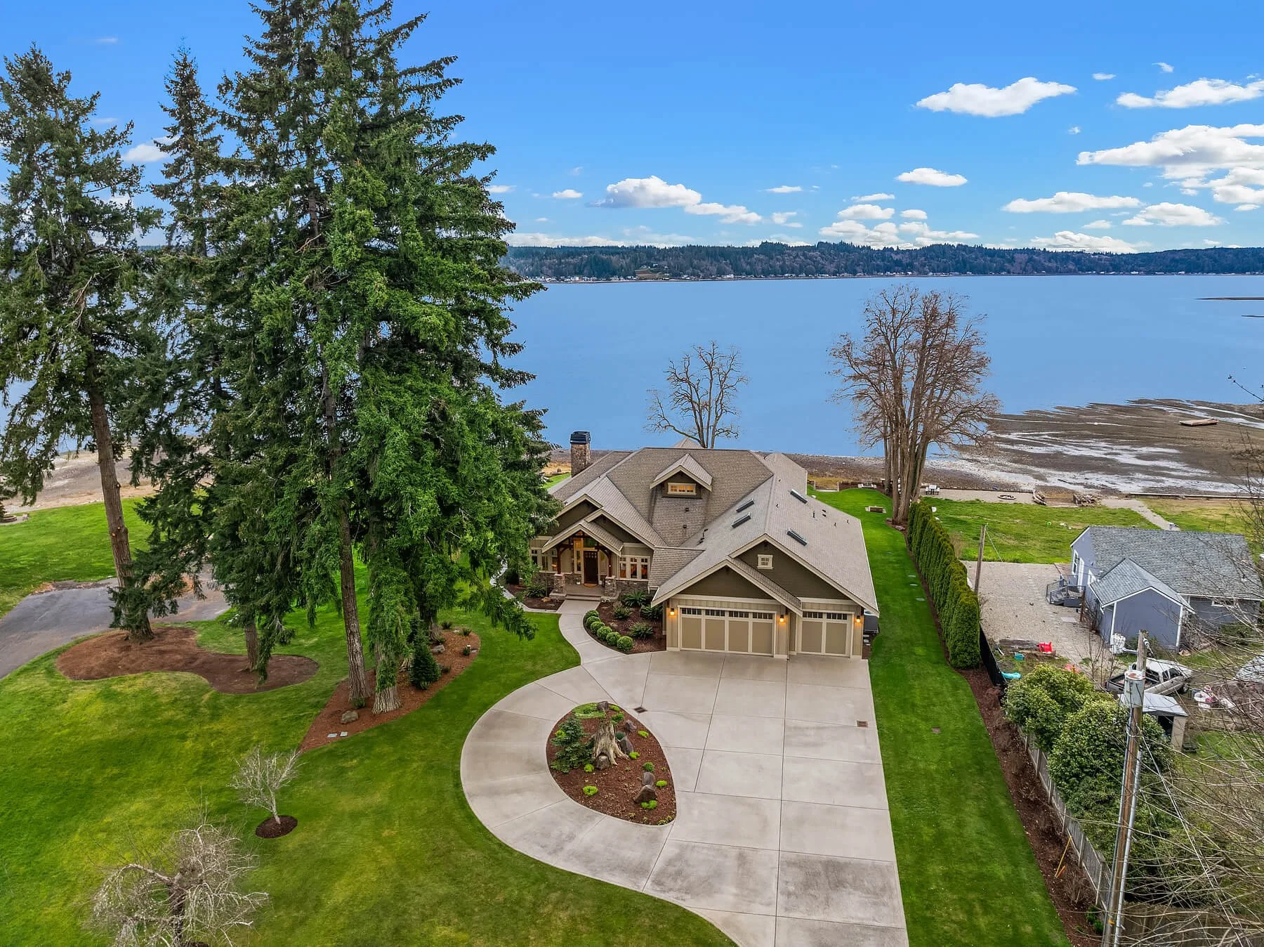 Luxury Waterfront Listing Case Study: How 4193 NE North Shore Road Set a High-Water Mark on Hood Canal
