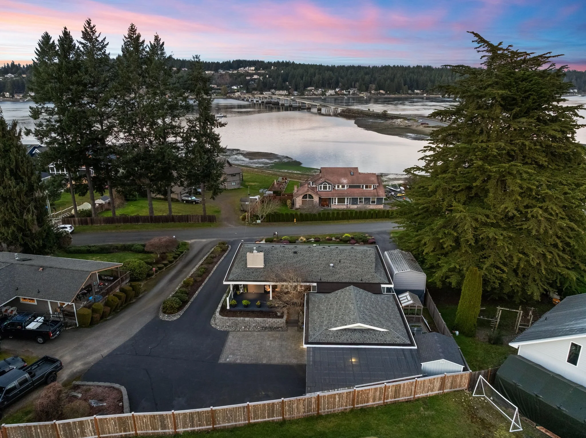 284 Bella Bella Drive8.jpg