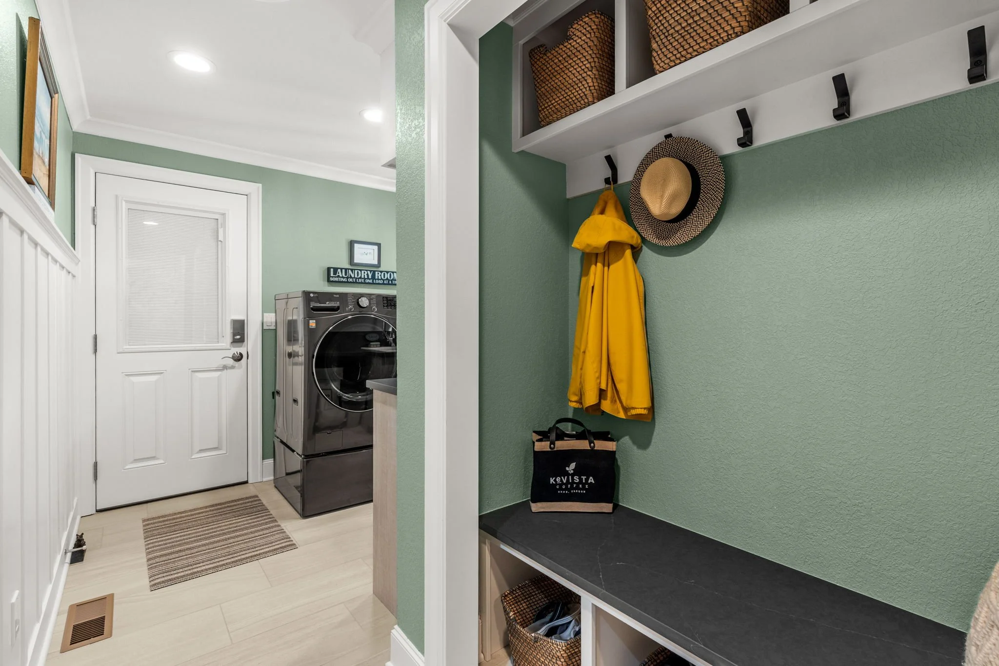 284 Bella Bella Drive111.jpg