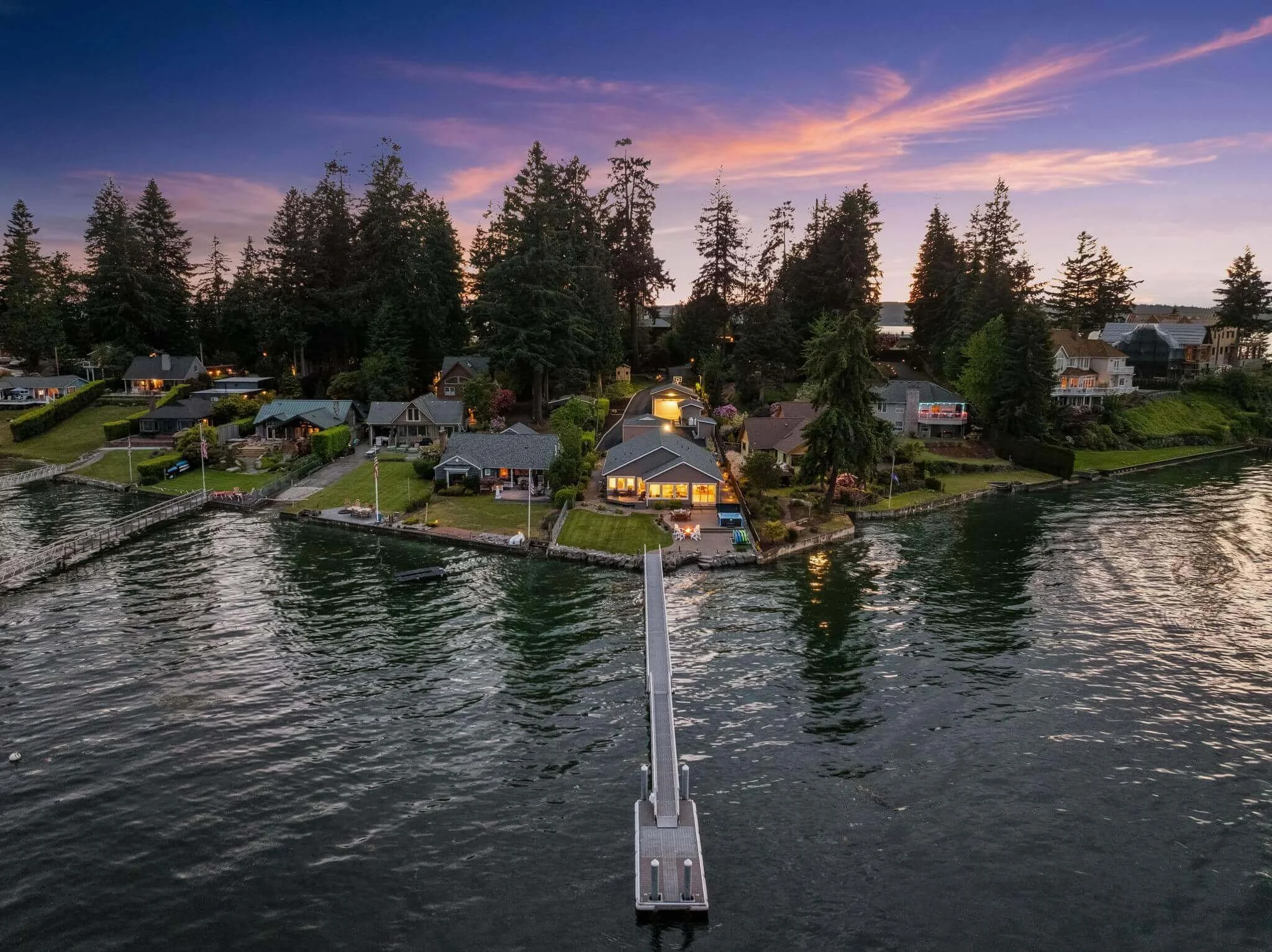 4221 Forest Beach Drive111.jpg