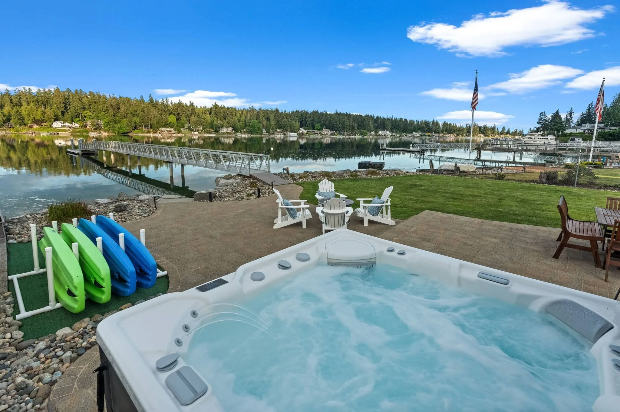 4221 Forest Beach Drive19.jpg