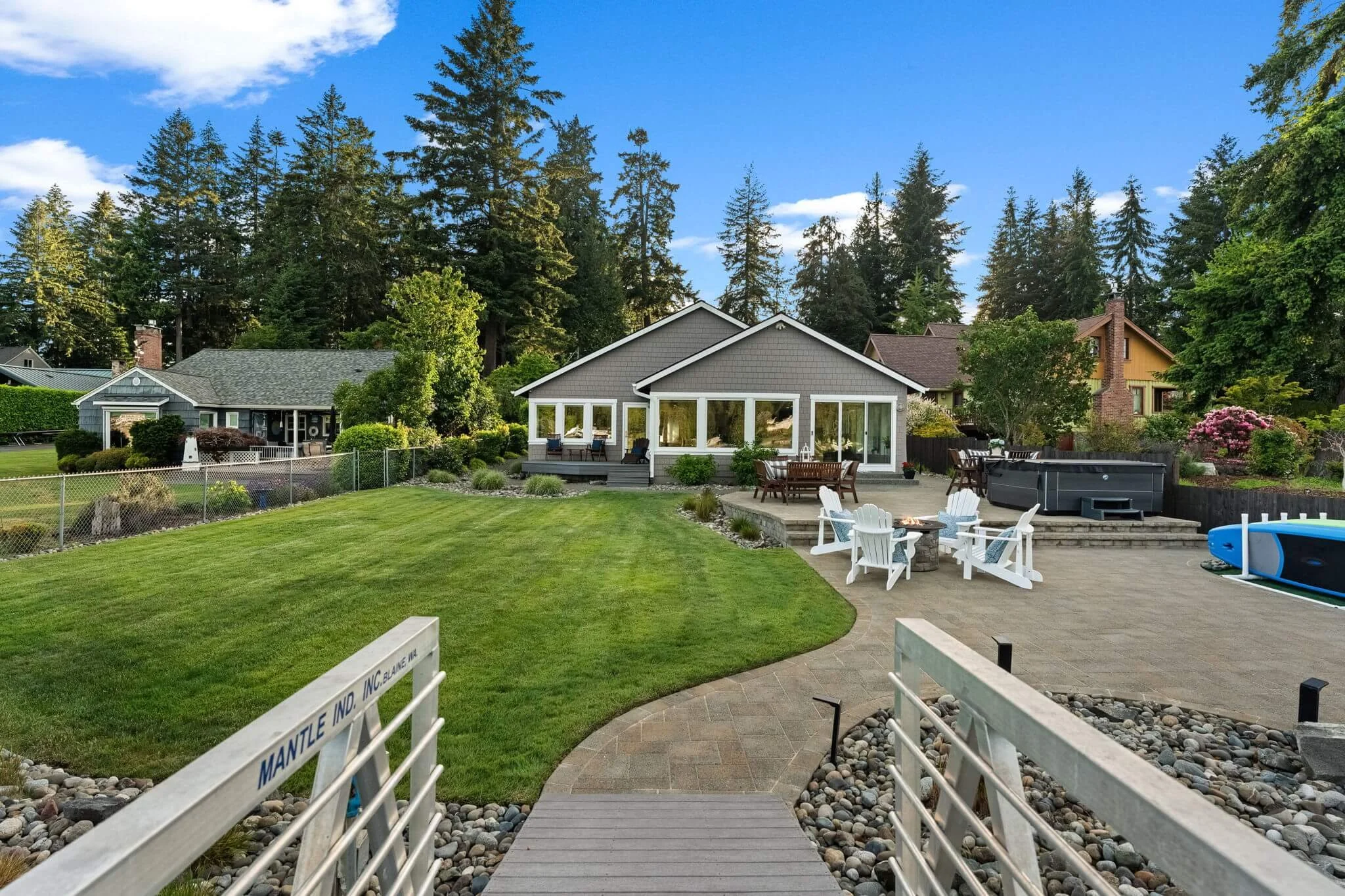 4221 Forest Beach Drive2.jpg
